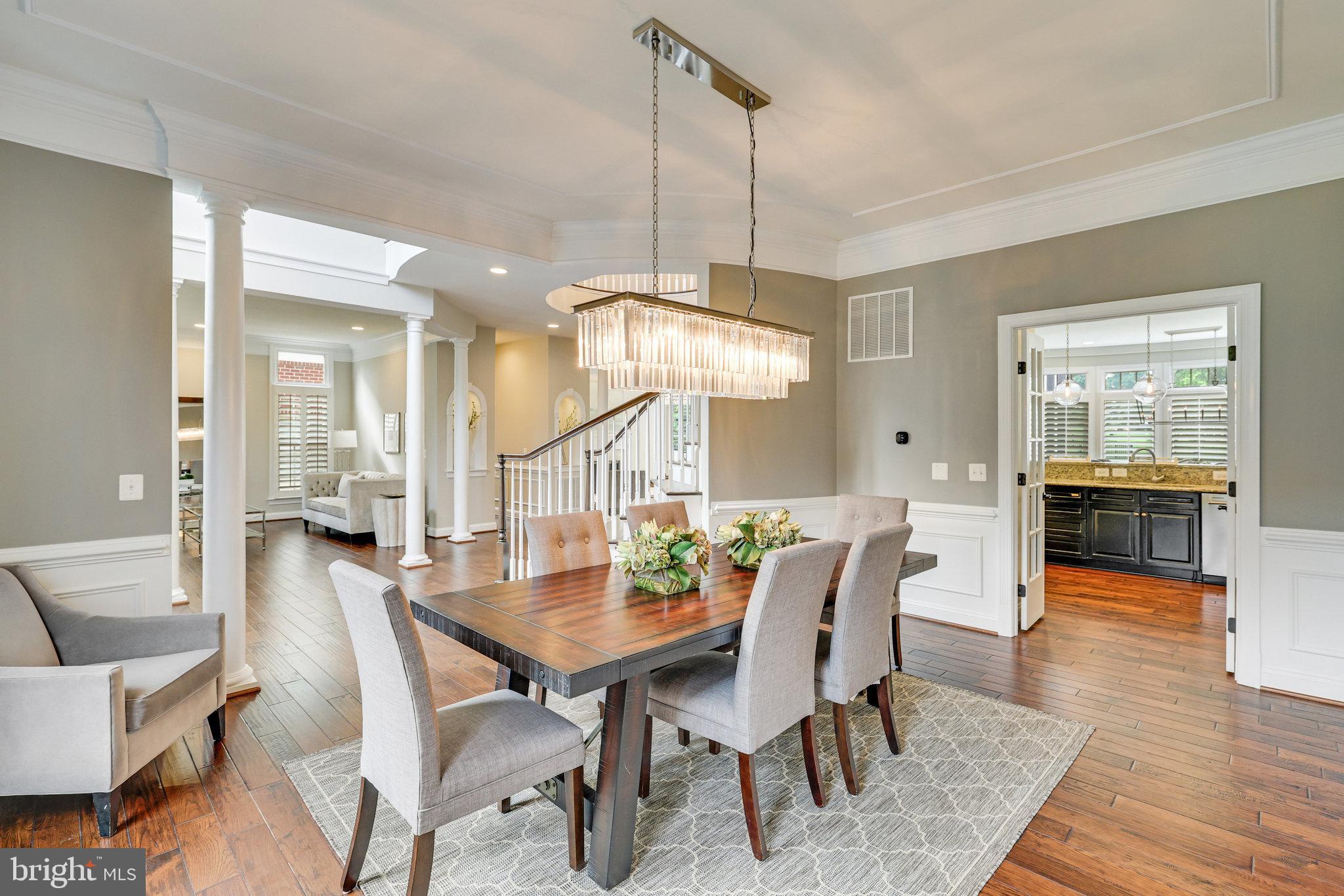 RIVER CREEK - Residential