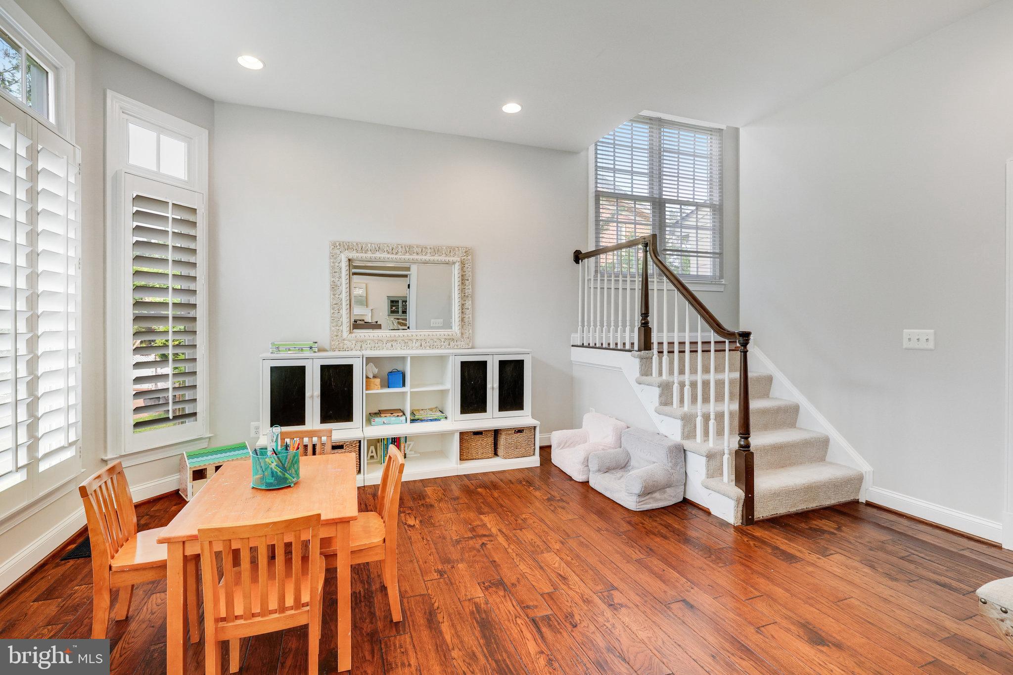 RIVER CREEK - Residential