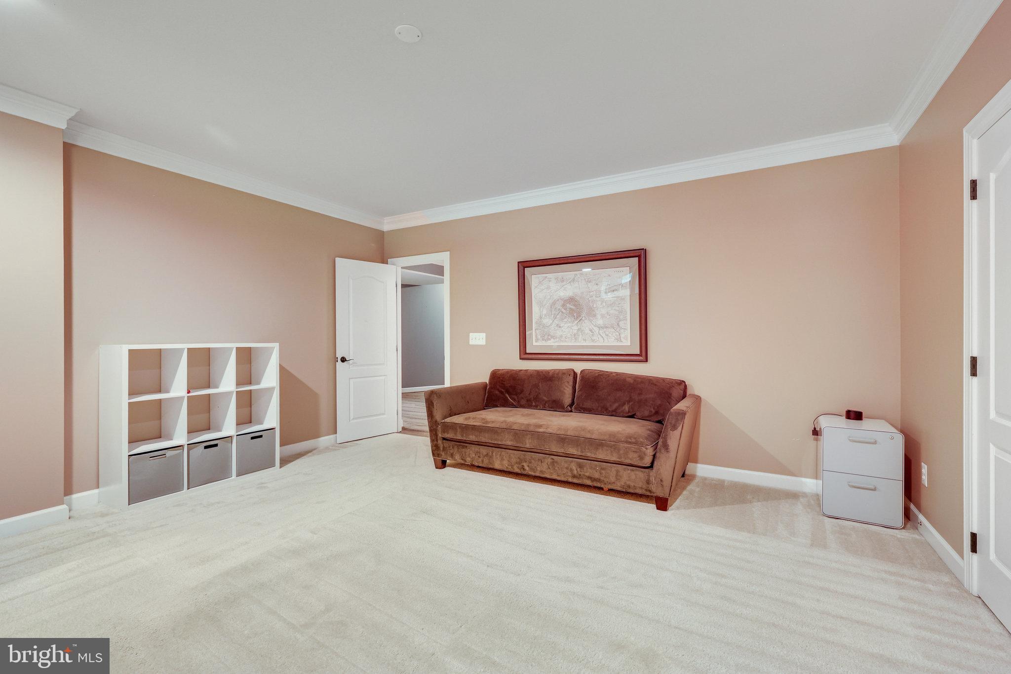 RIVER CREEK - Residential