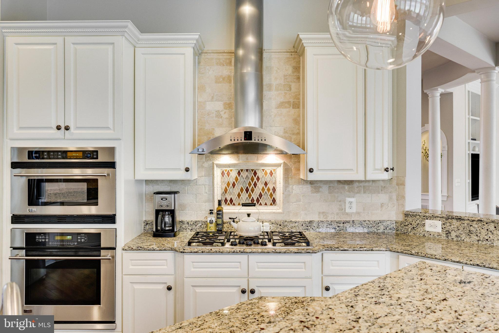 RIVER CREEK - Residential