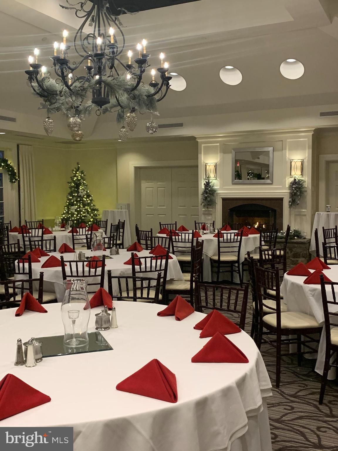 RIVER CREEK - Residential