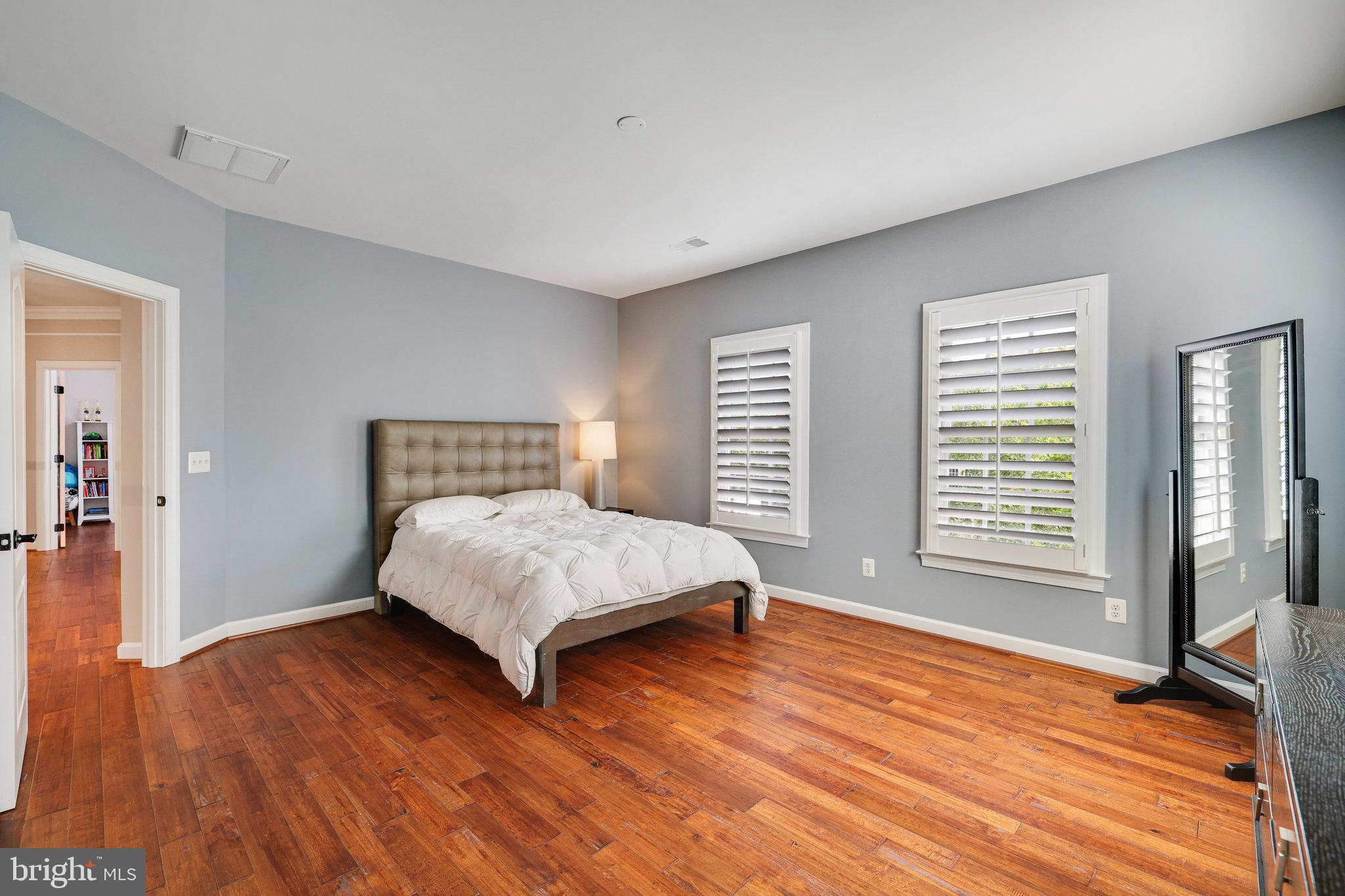 RIVER CREEK - Residential