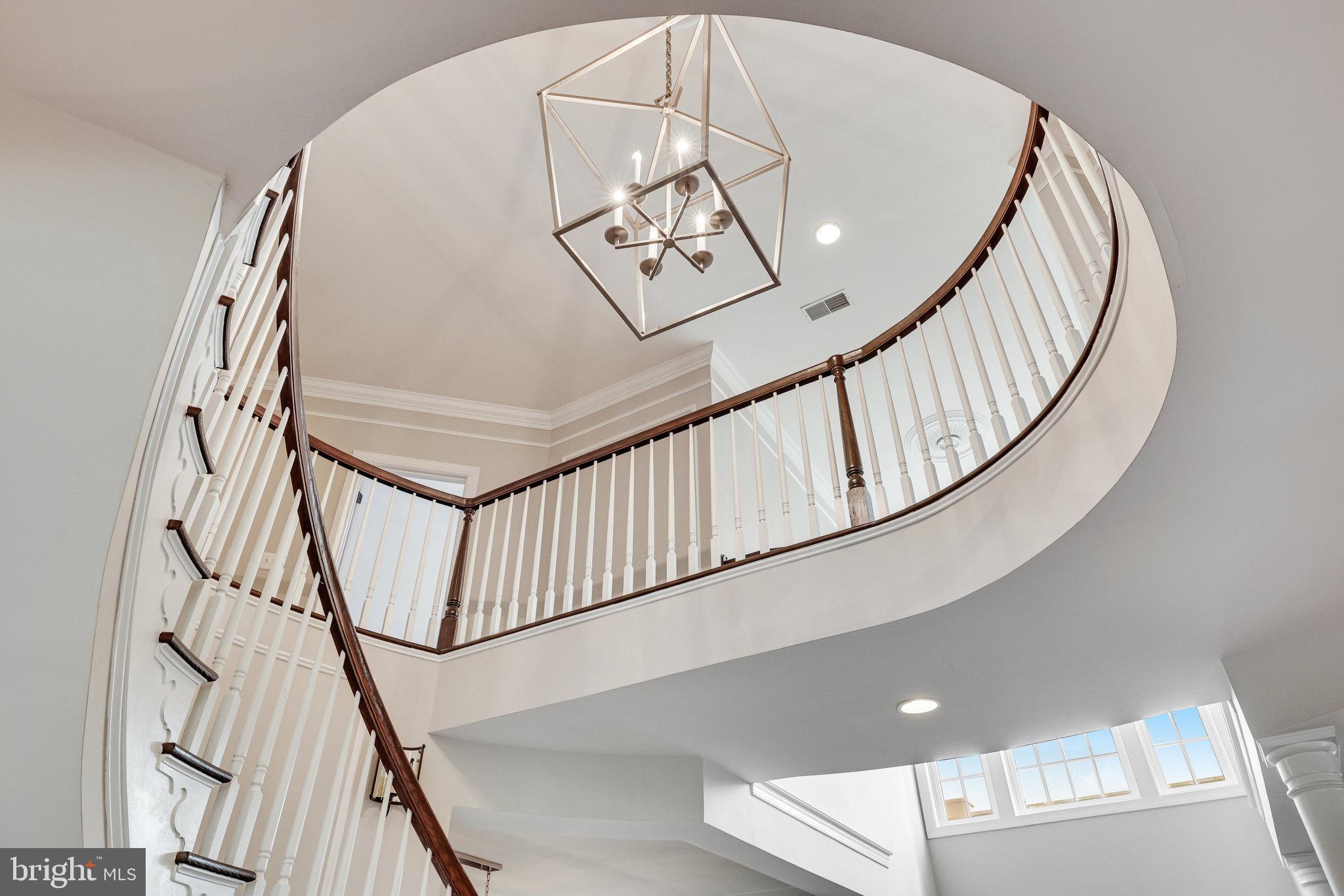 RIVER CREEK - Residential