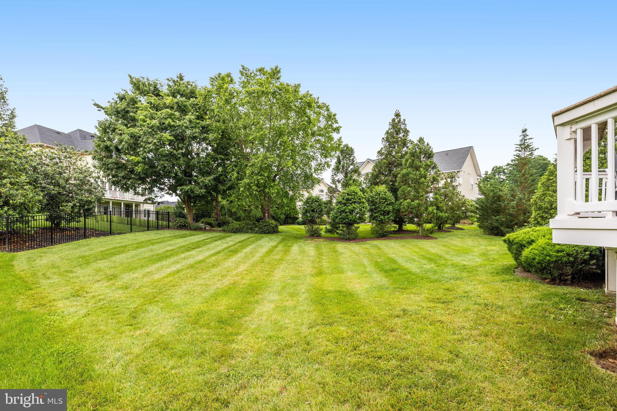 RIVER CREEK - Residential