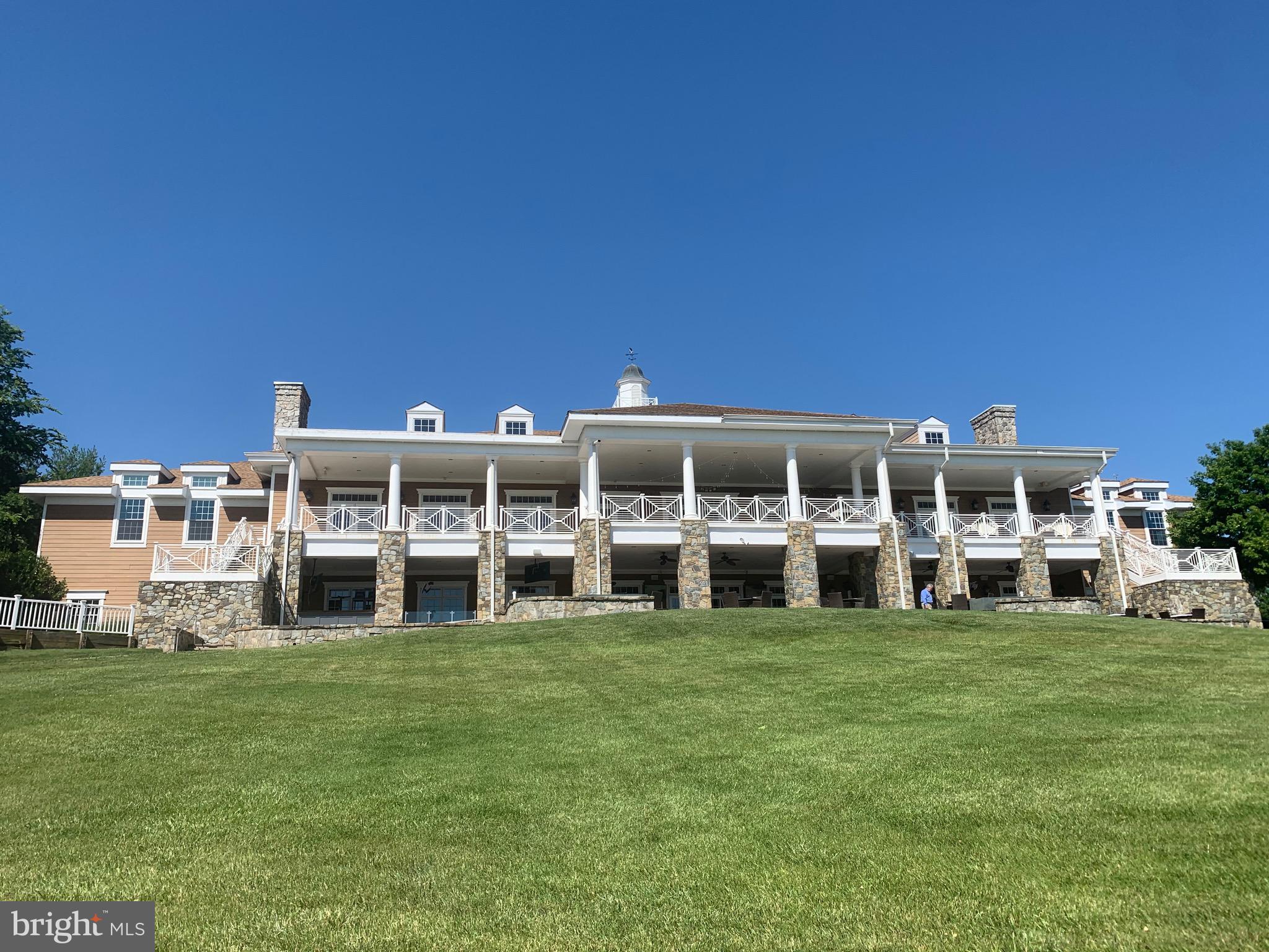 RIVER CREEK - Residential