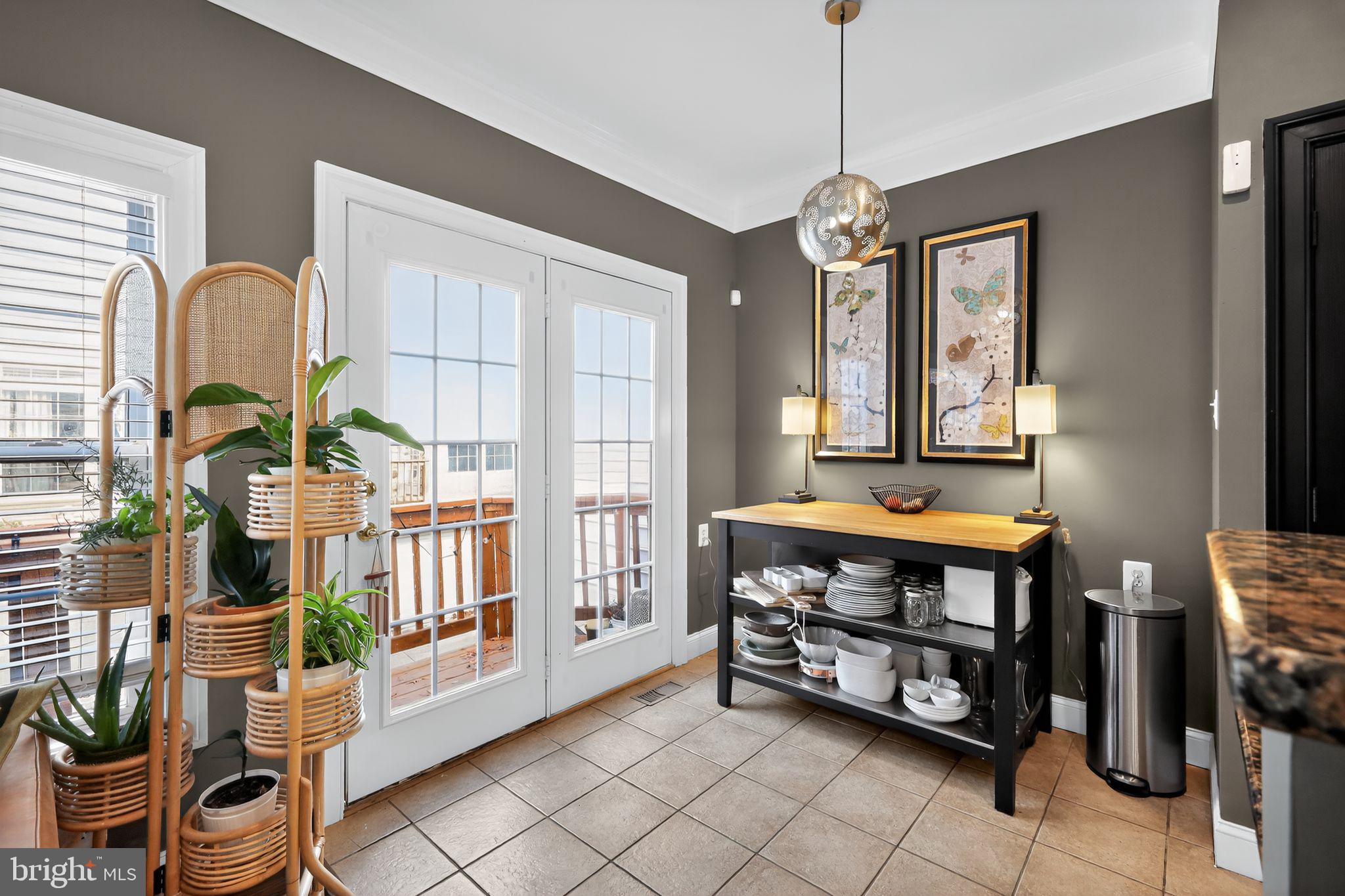 GOVERNORS GRANT - Residential