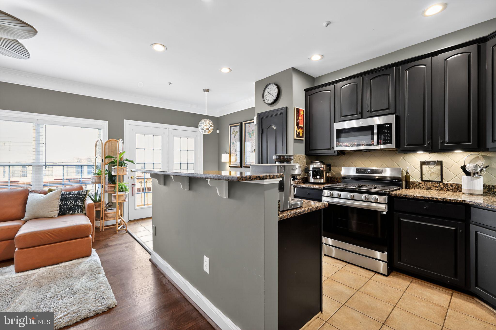 GOVERNORS GRANT - Residential