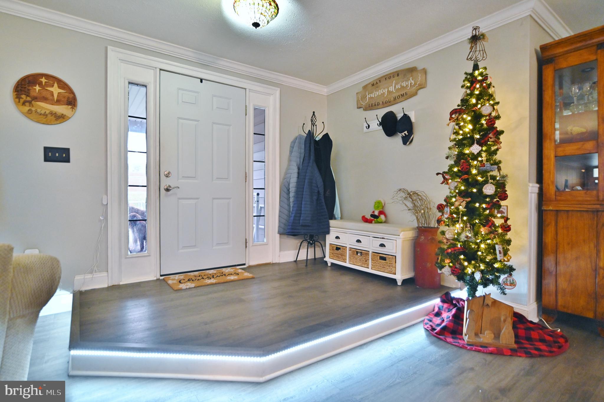 MANOR HILL ESTATES - Residential