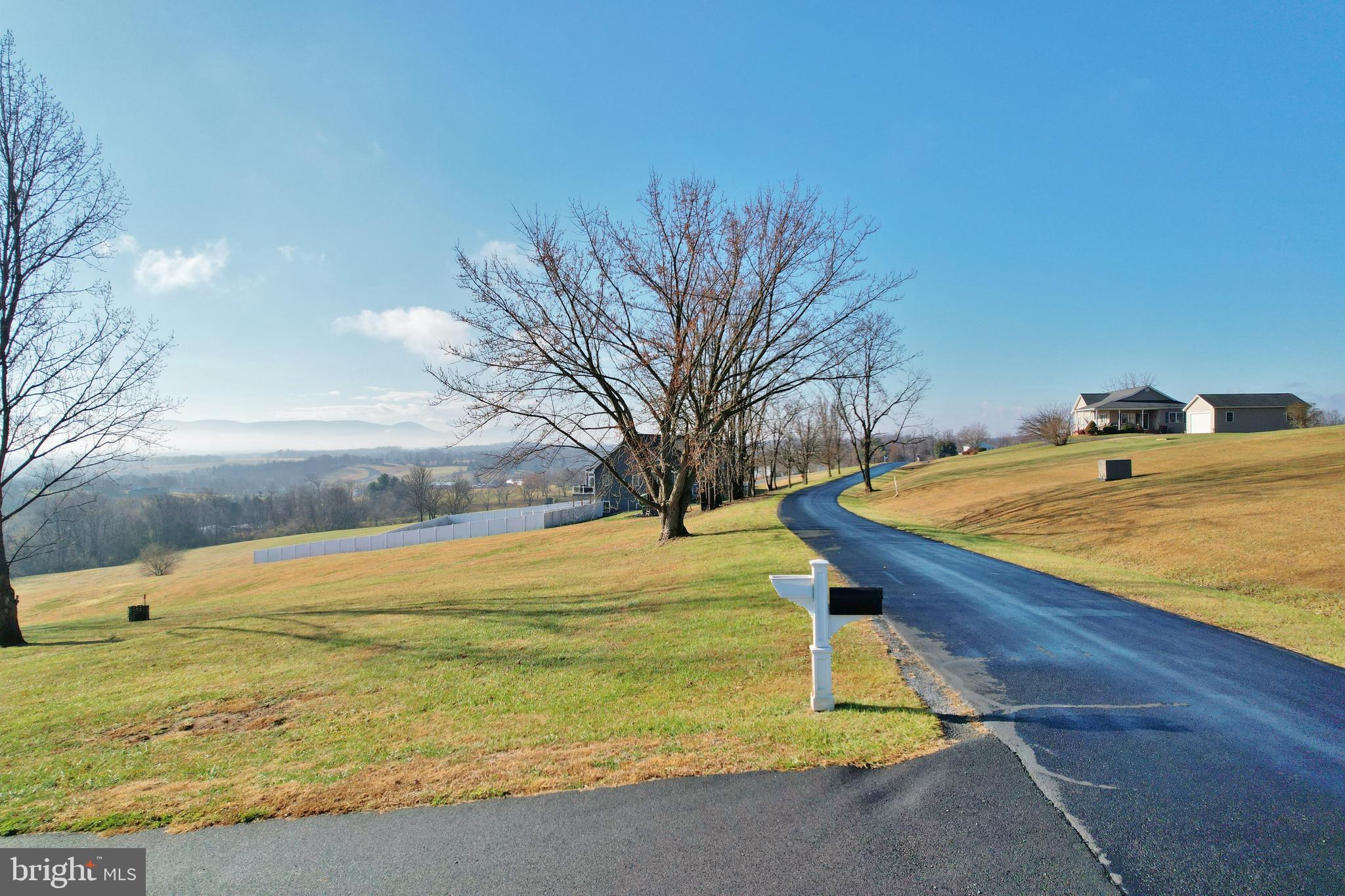 MANOR HILL ESTATES - Residential