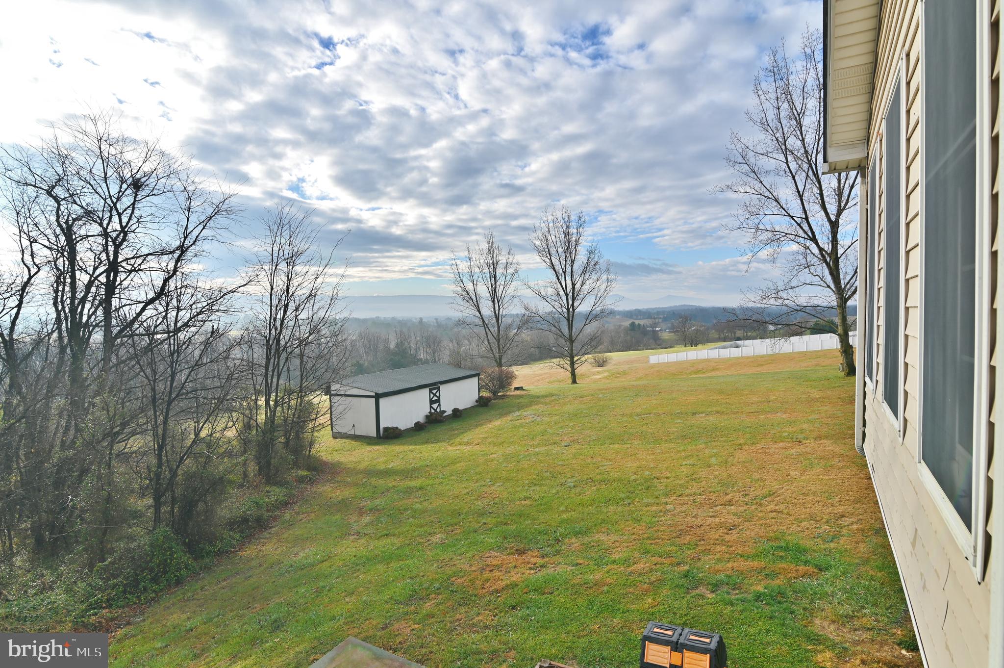 MANOR HILL ESTATES - Residential