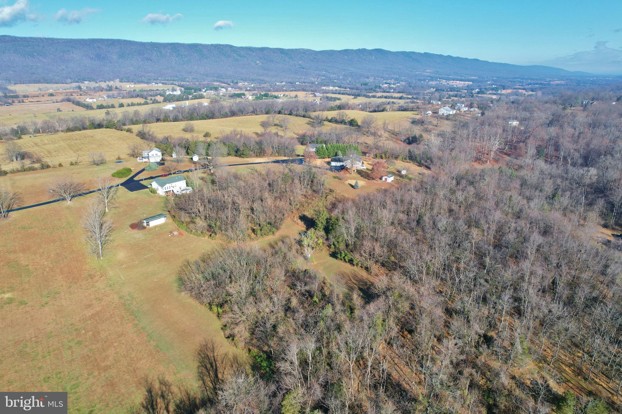 MANOR HILL ESTATES - Residential