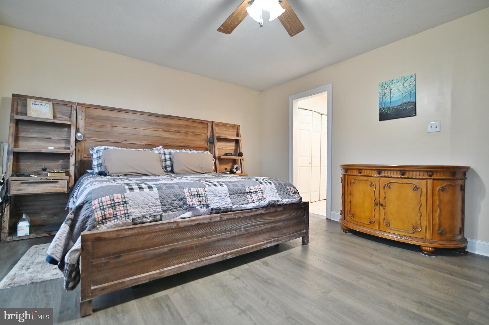 MANOR HILL ESTATES - Residential