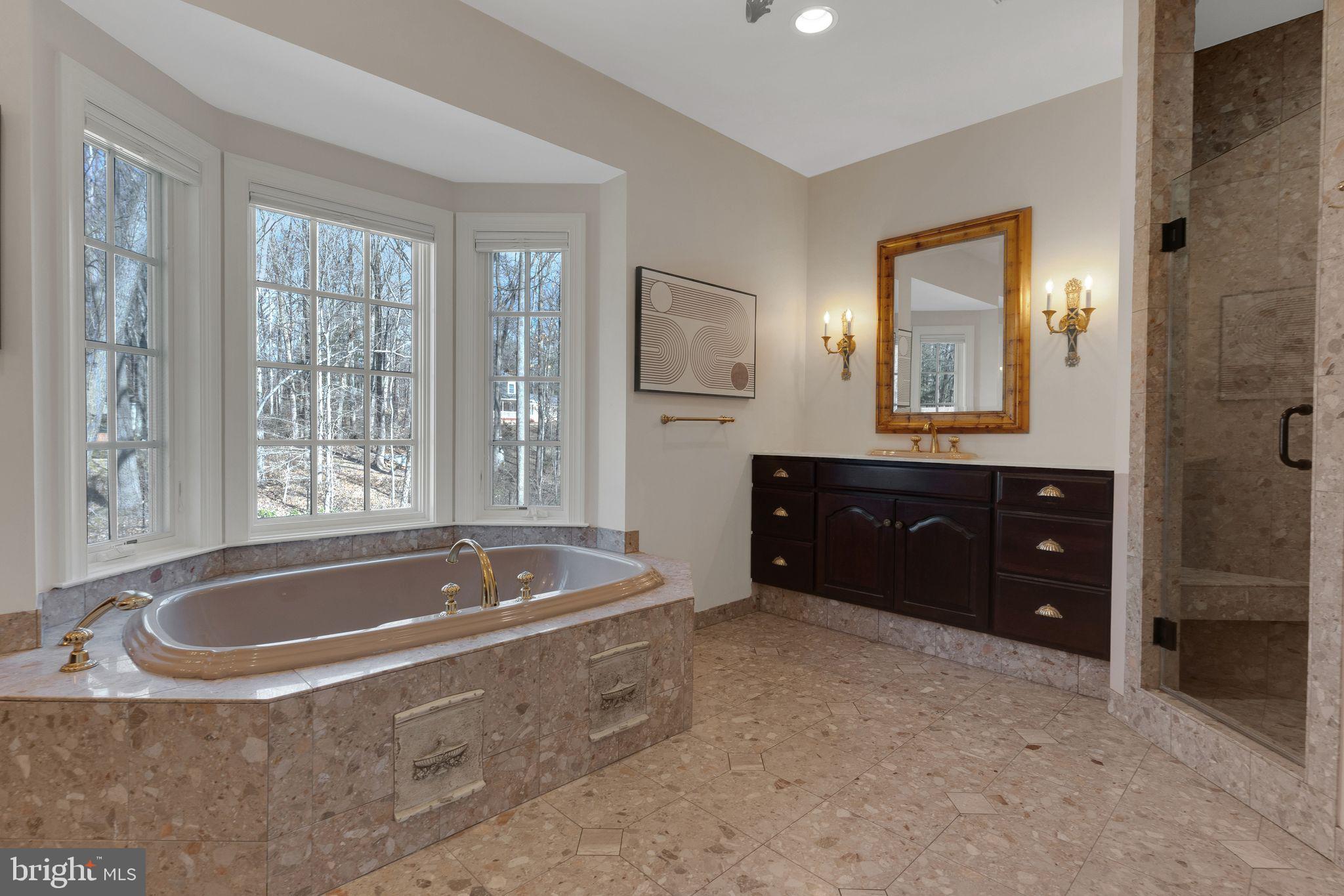 AVON PARK - Residential