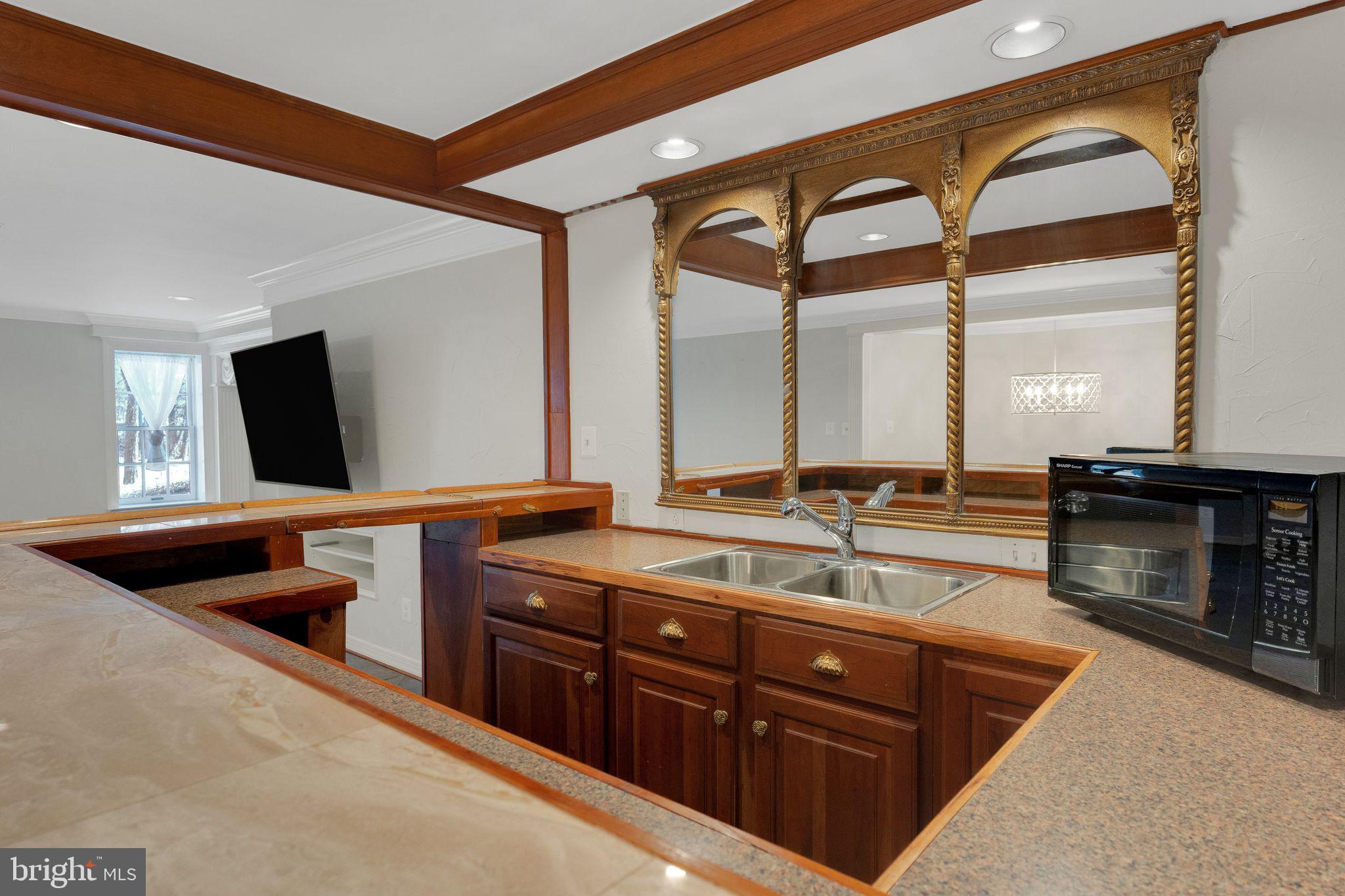 AVON PARK - Residential