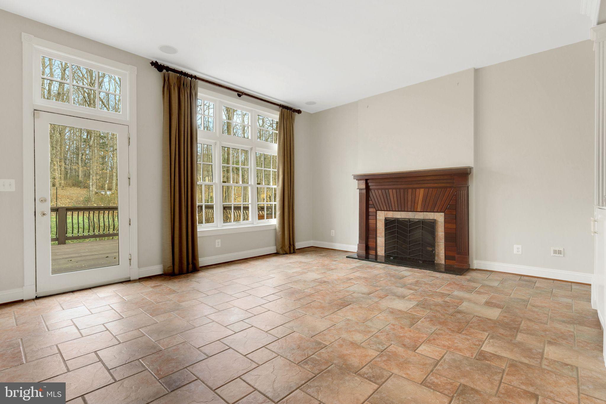 AVON PARK - Residential