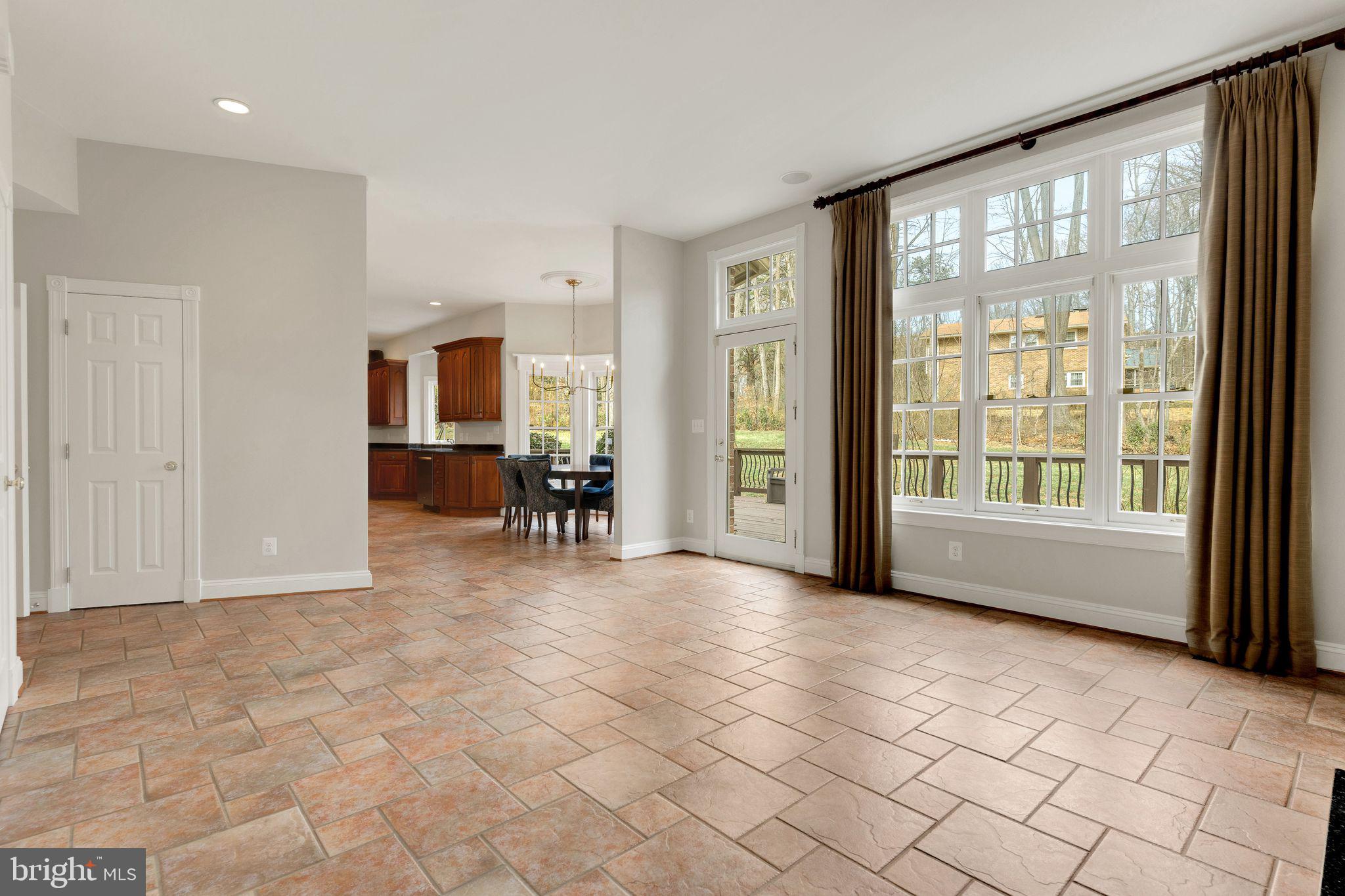 AVON PARK - Residential