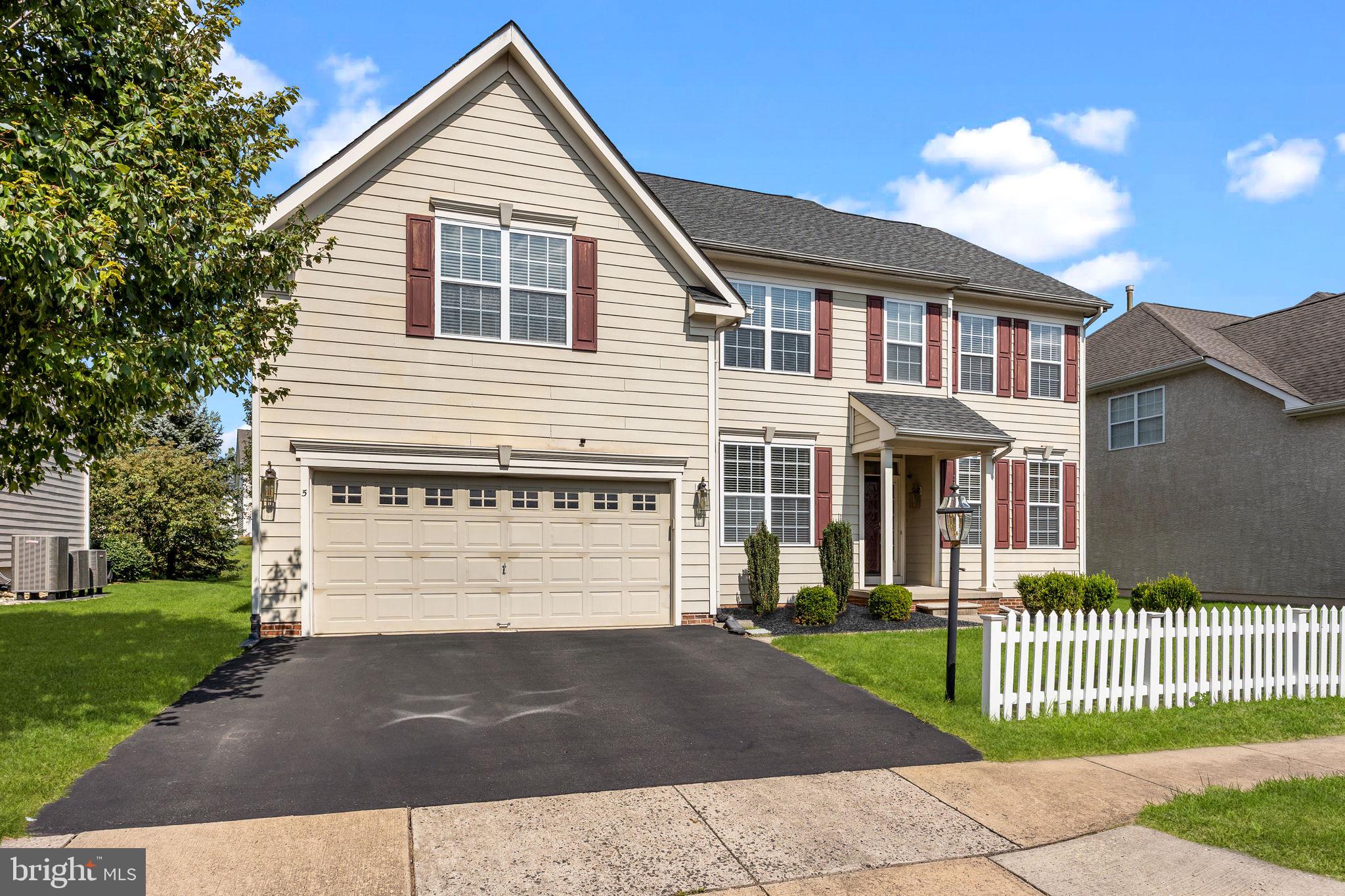 WILTSHIRE WALK - Residential