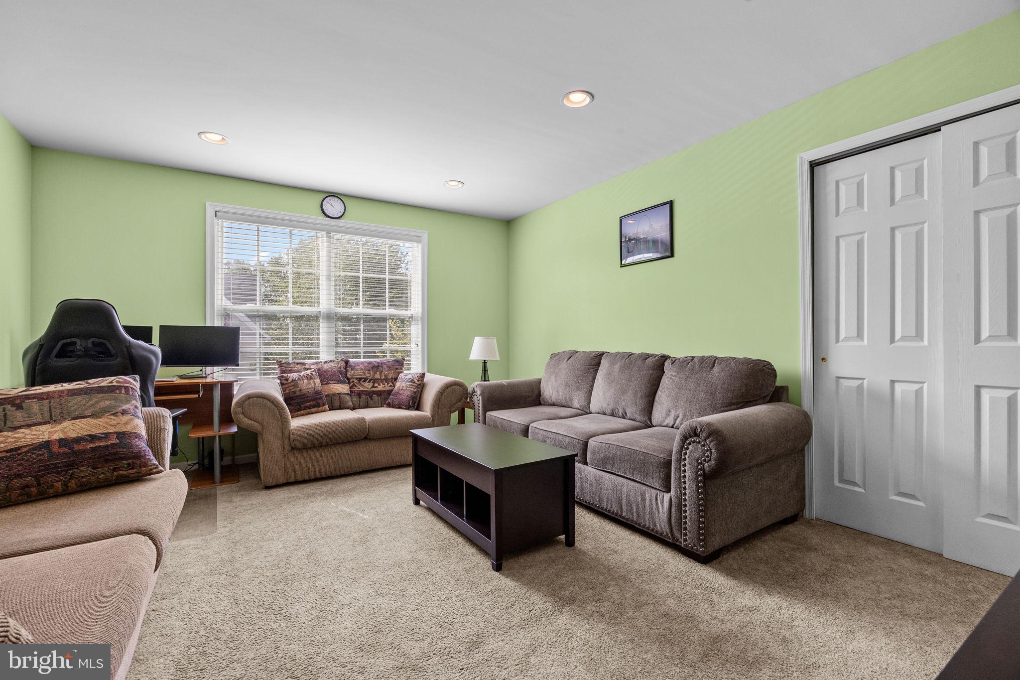 WILTSHIRE WALK - Residential