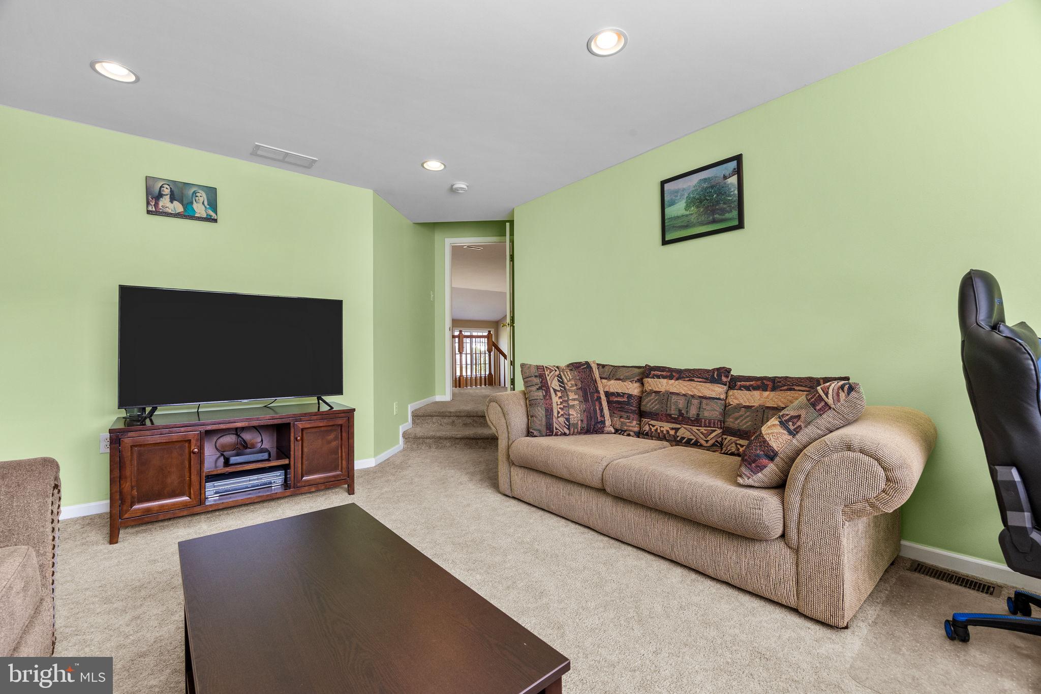 WILTSHIRE WALK - Residential