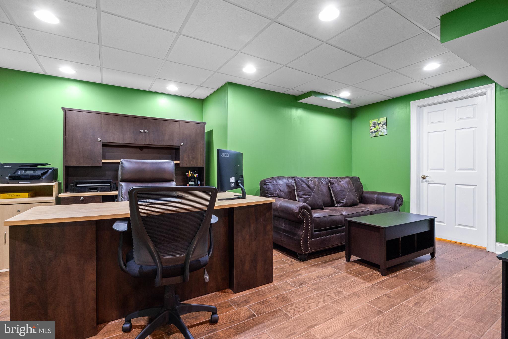 WILTSHIRE WALK - Residential