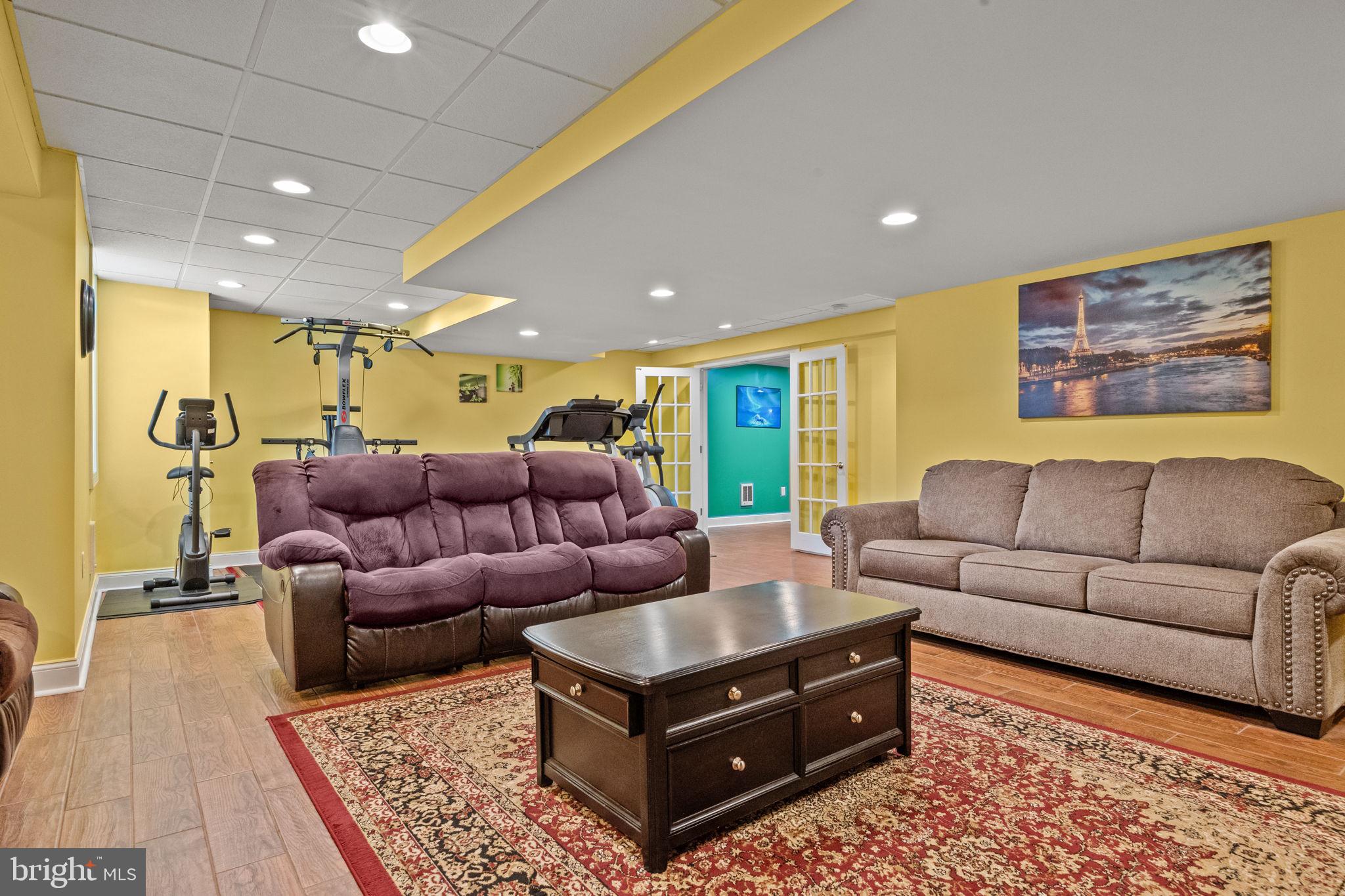 WILTSHIRE WALK - Residential