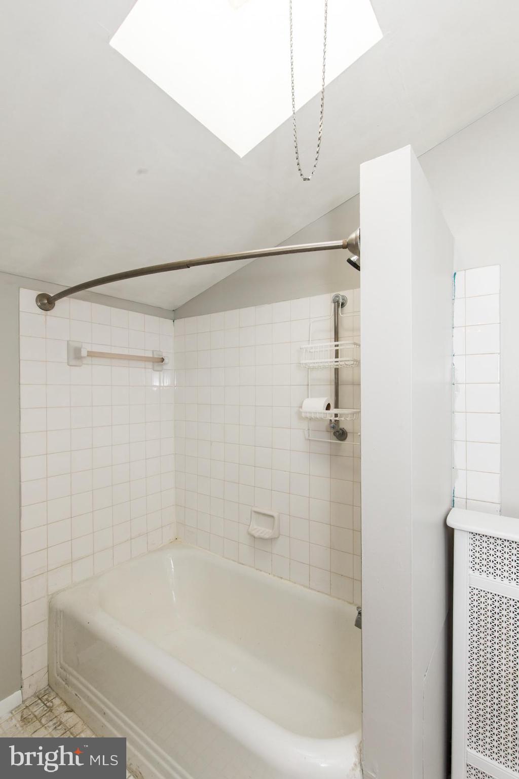 FISHTOWN - Residential Lease
