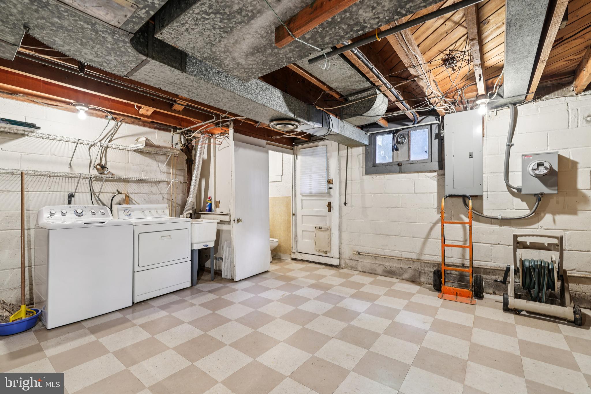 RODGERS FORGE - Residential