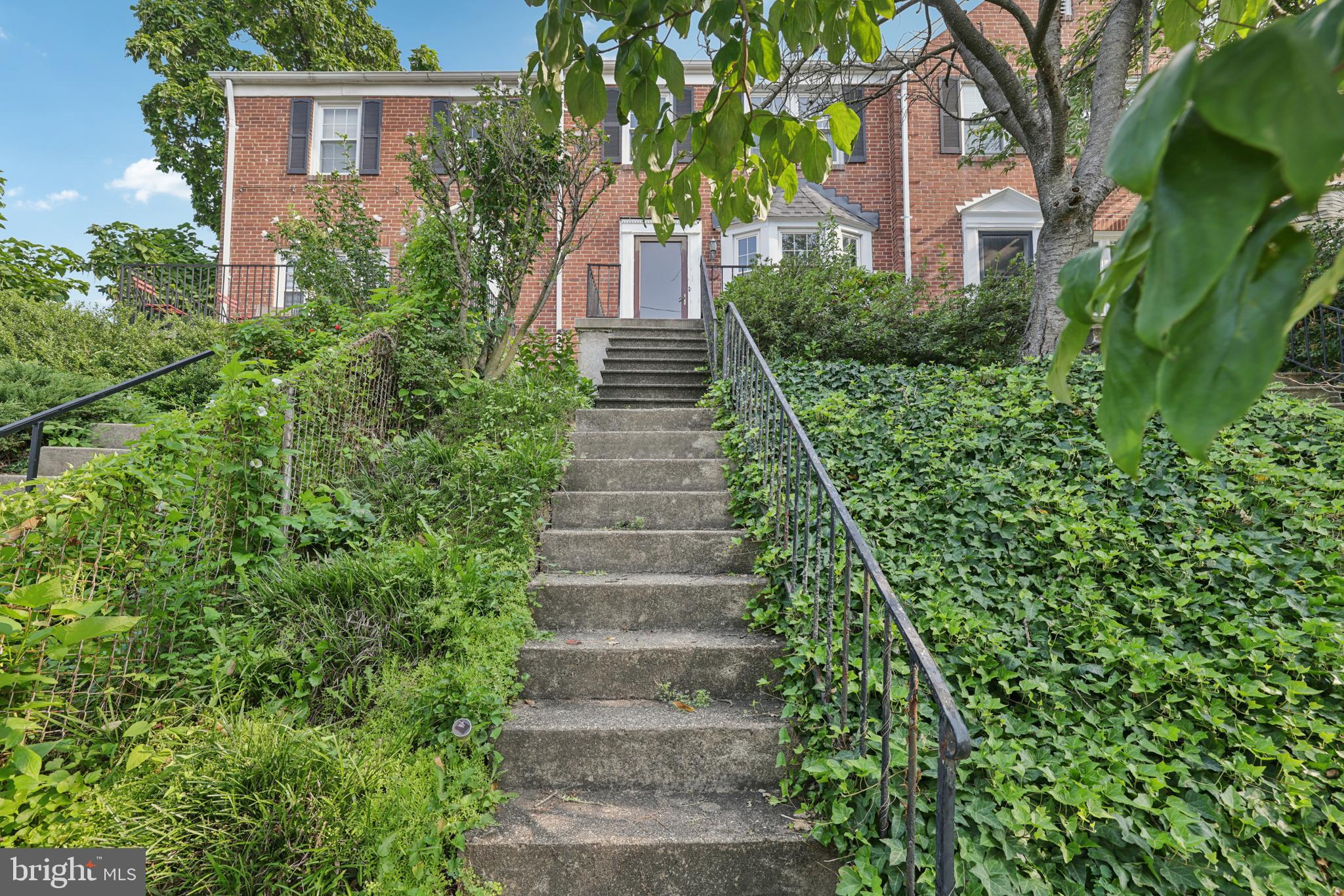 130 DUMBARTON ROAD