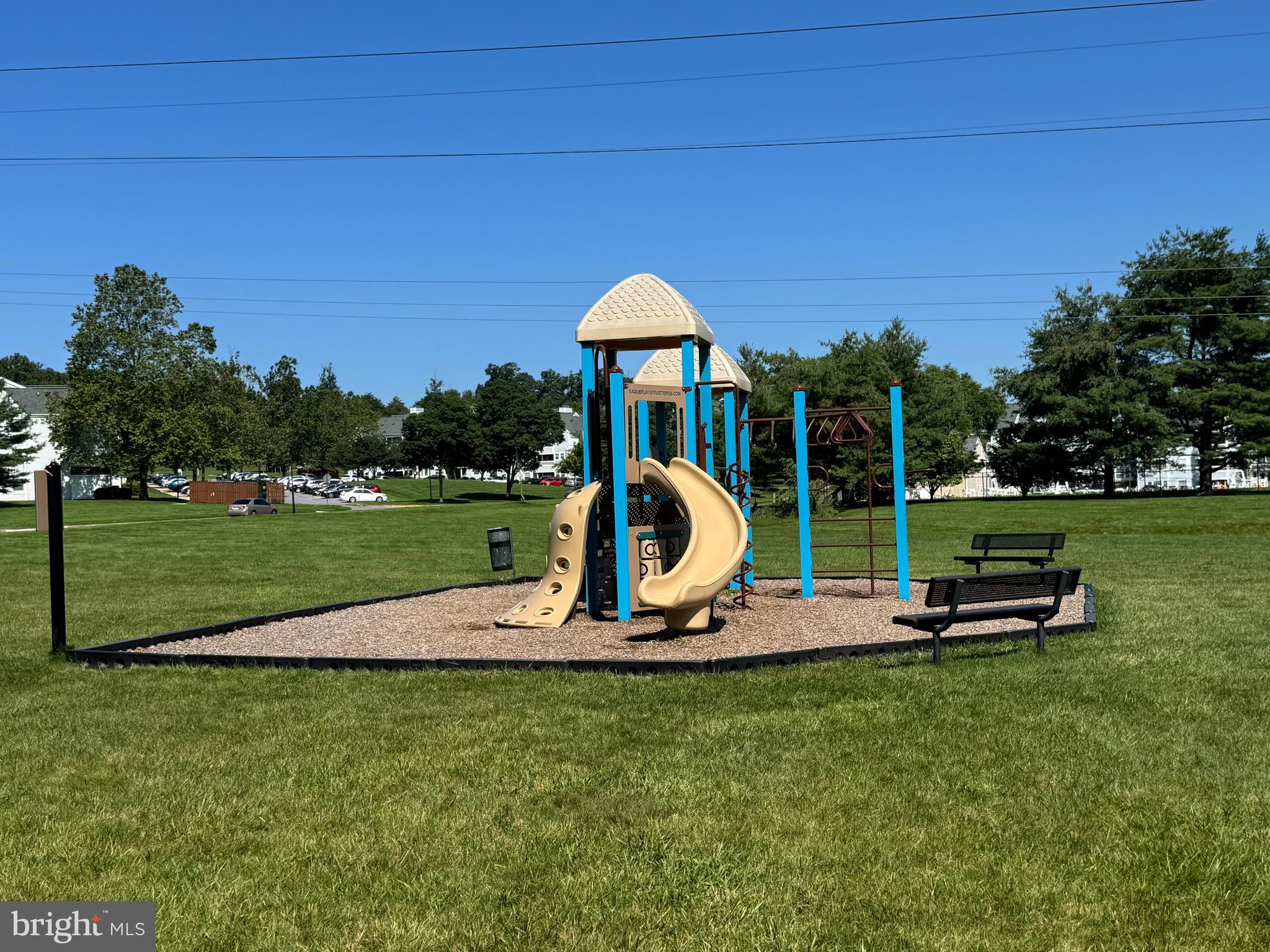 MONTGOMERY RUN - Residential