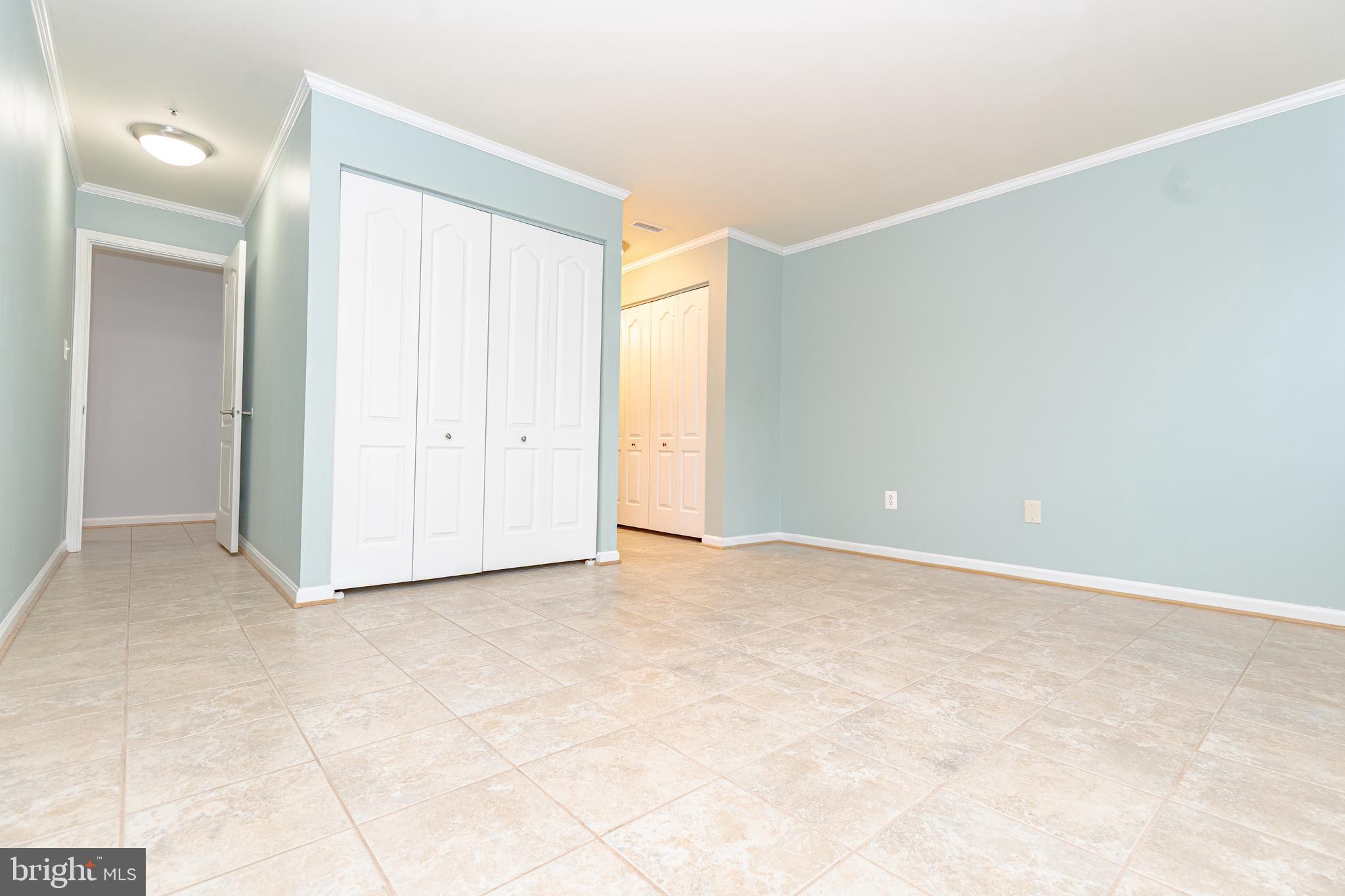 MONTGOMERY RUN - Residential