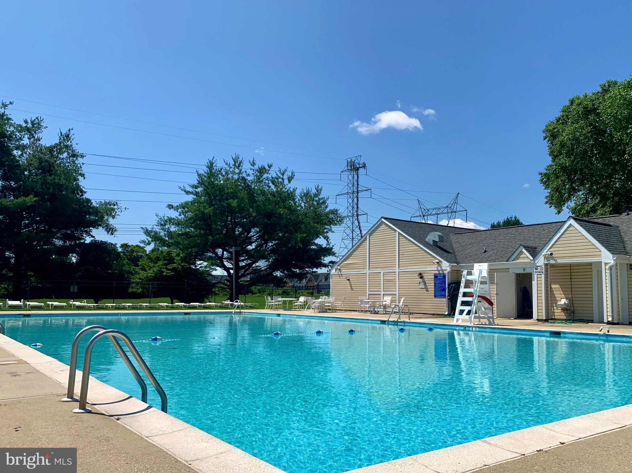 MONTGOMERY RUN - Residential