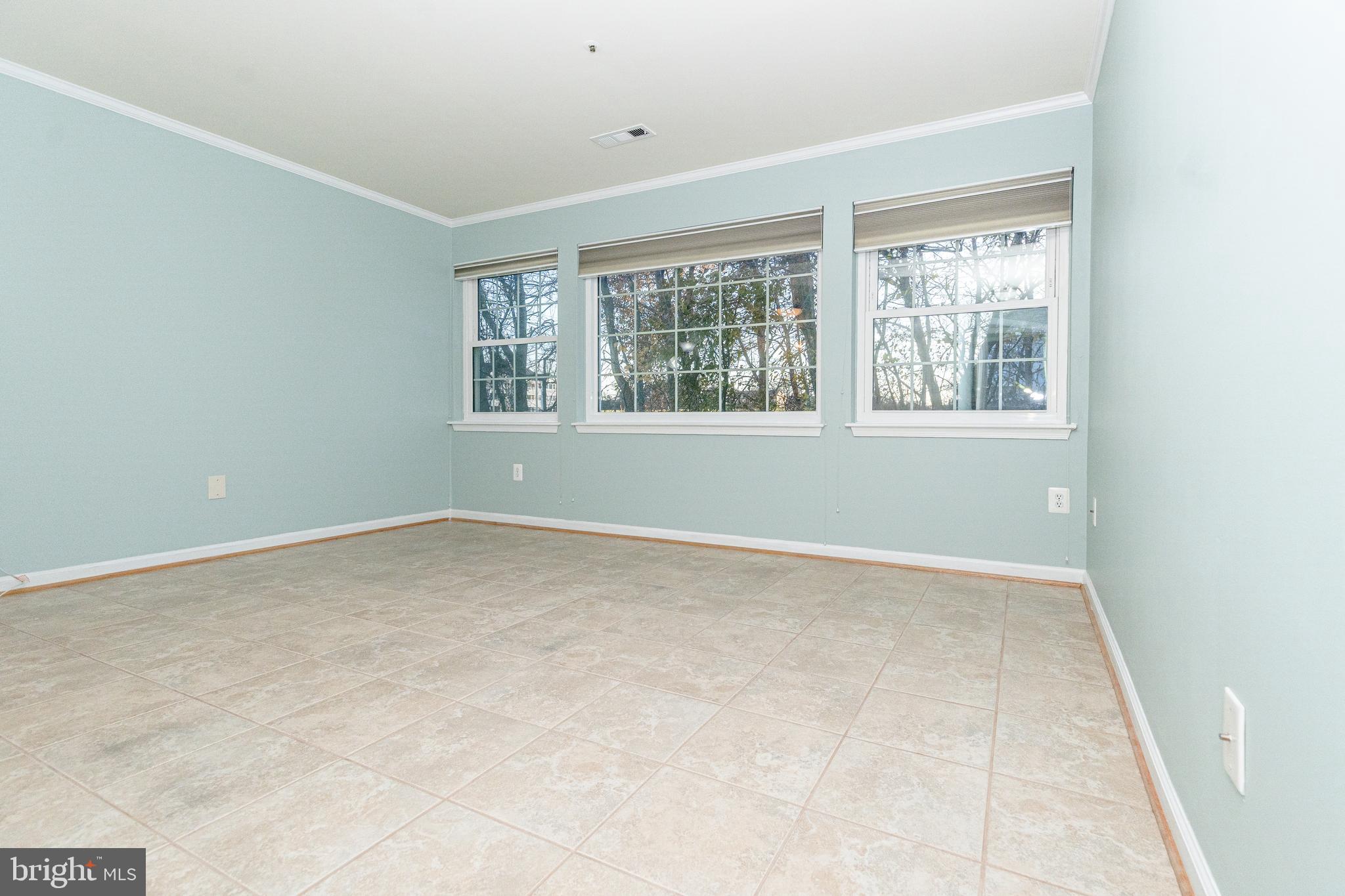 MONTGOMERY RUN - Residential