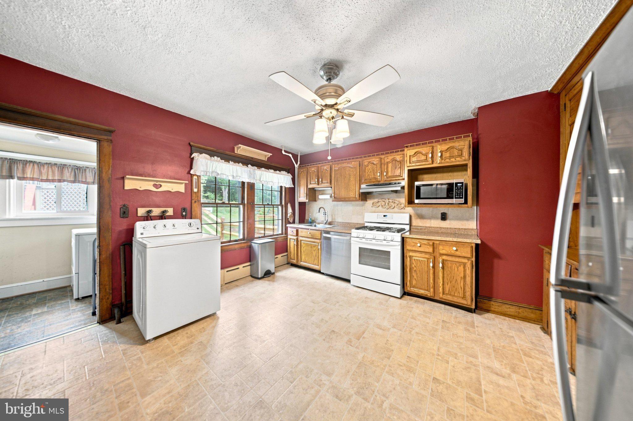 293 GLEN RIDDLE ROAD
