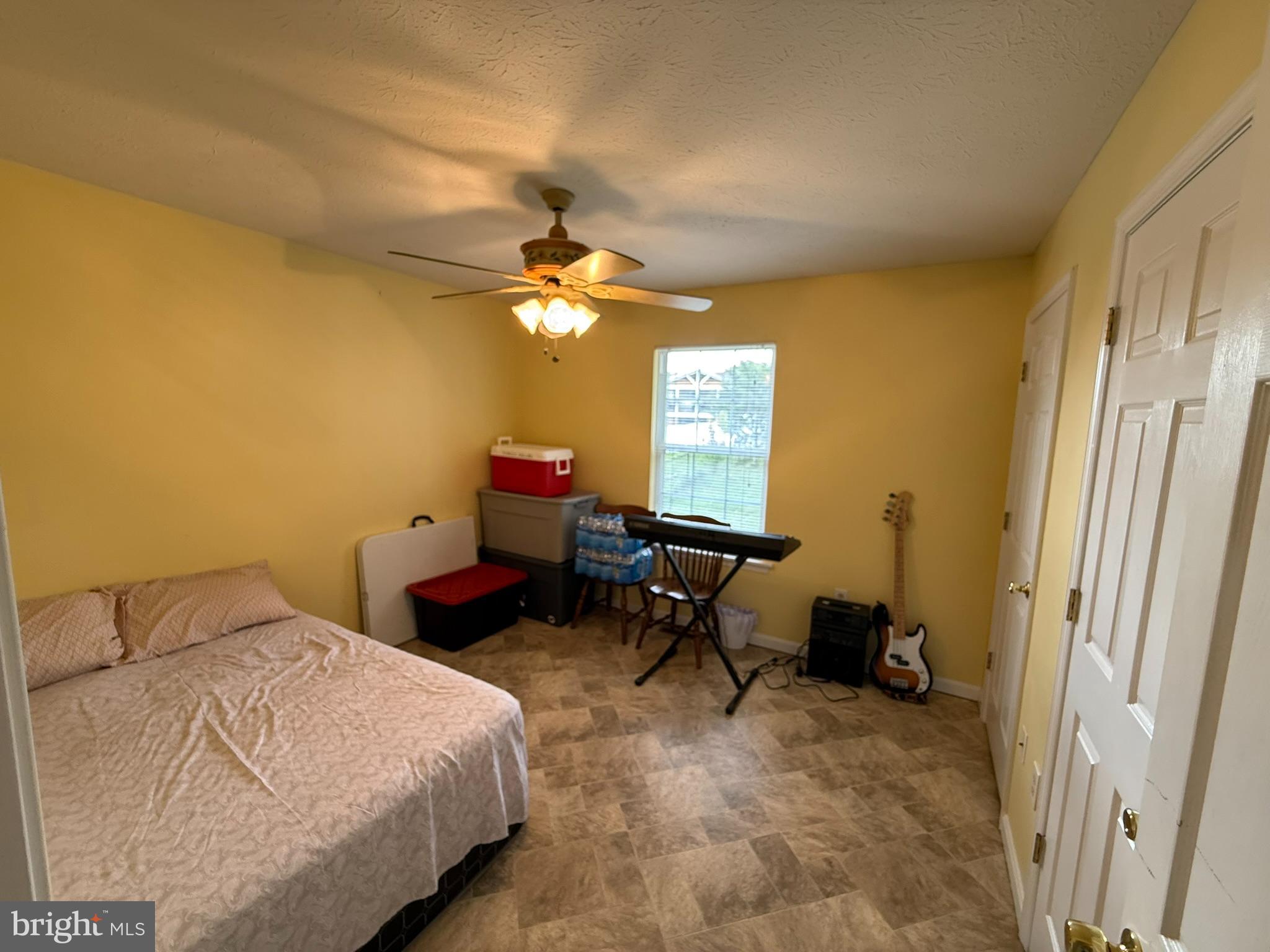 RIVERVIEW - Residential