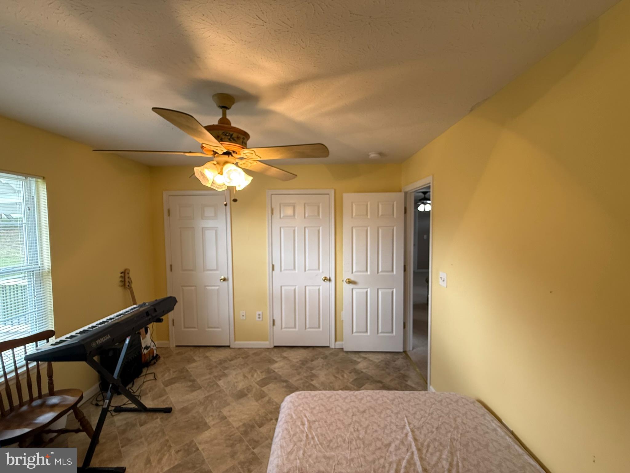 RIVERVIEW - Residential