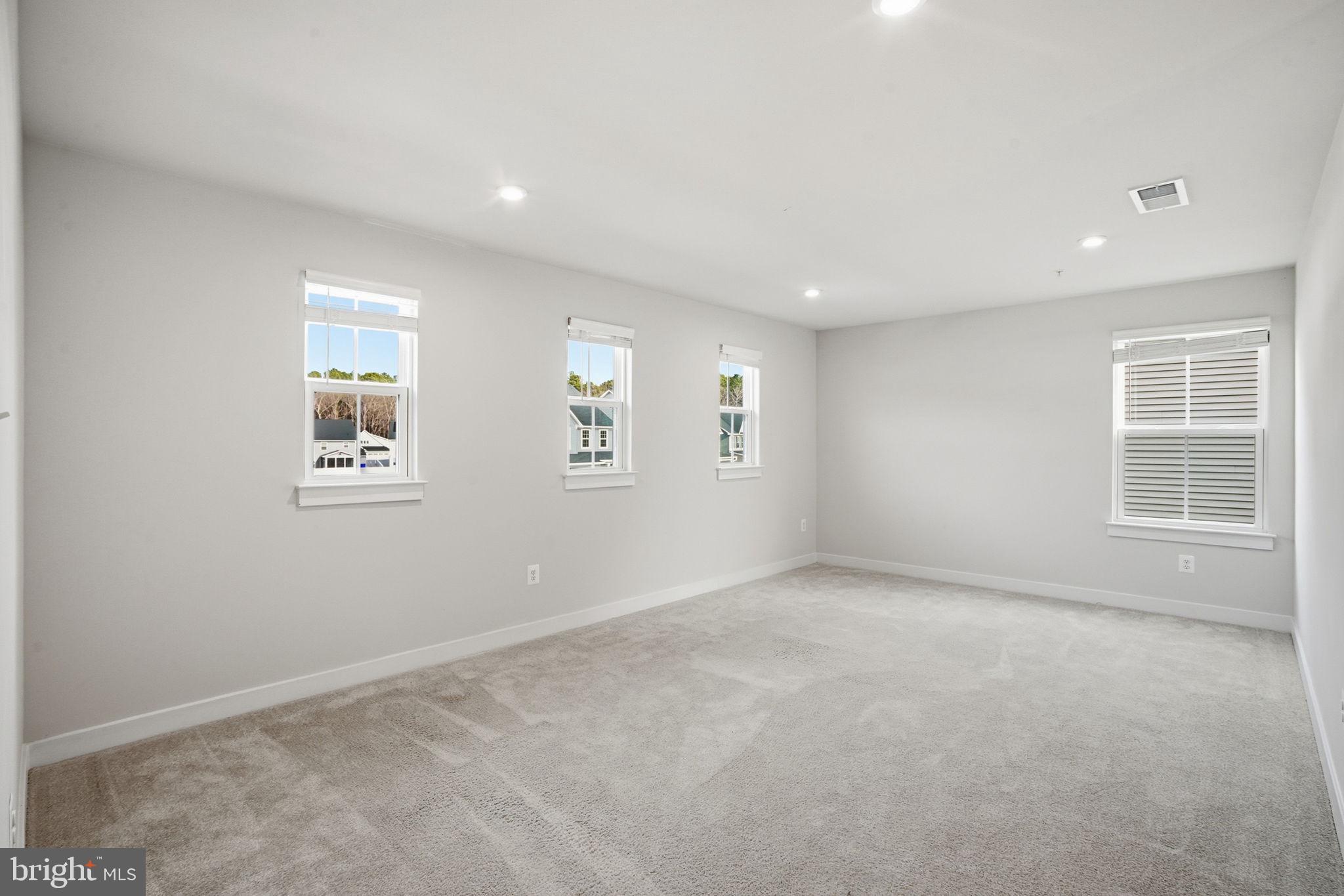 PERRY'S RETREAT - Residential