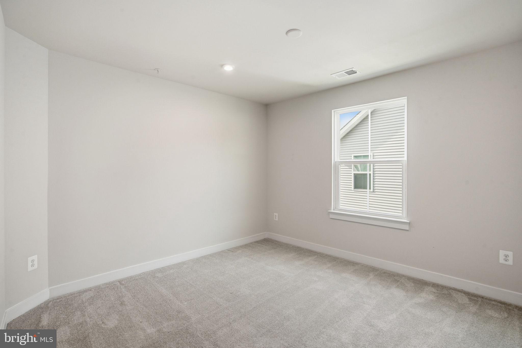 PERRY'S RETREAT - Residential