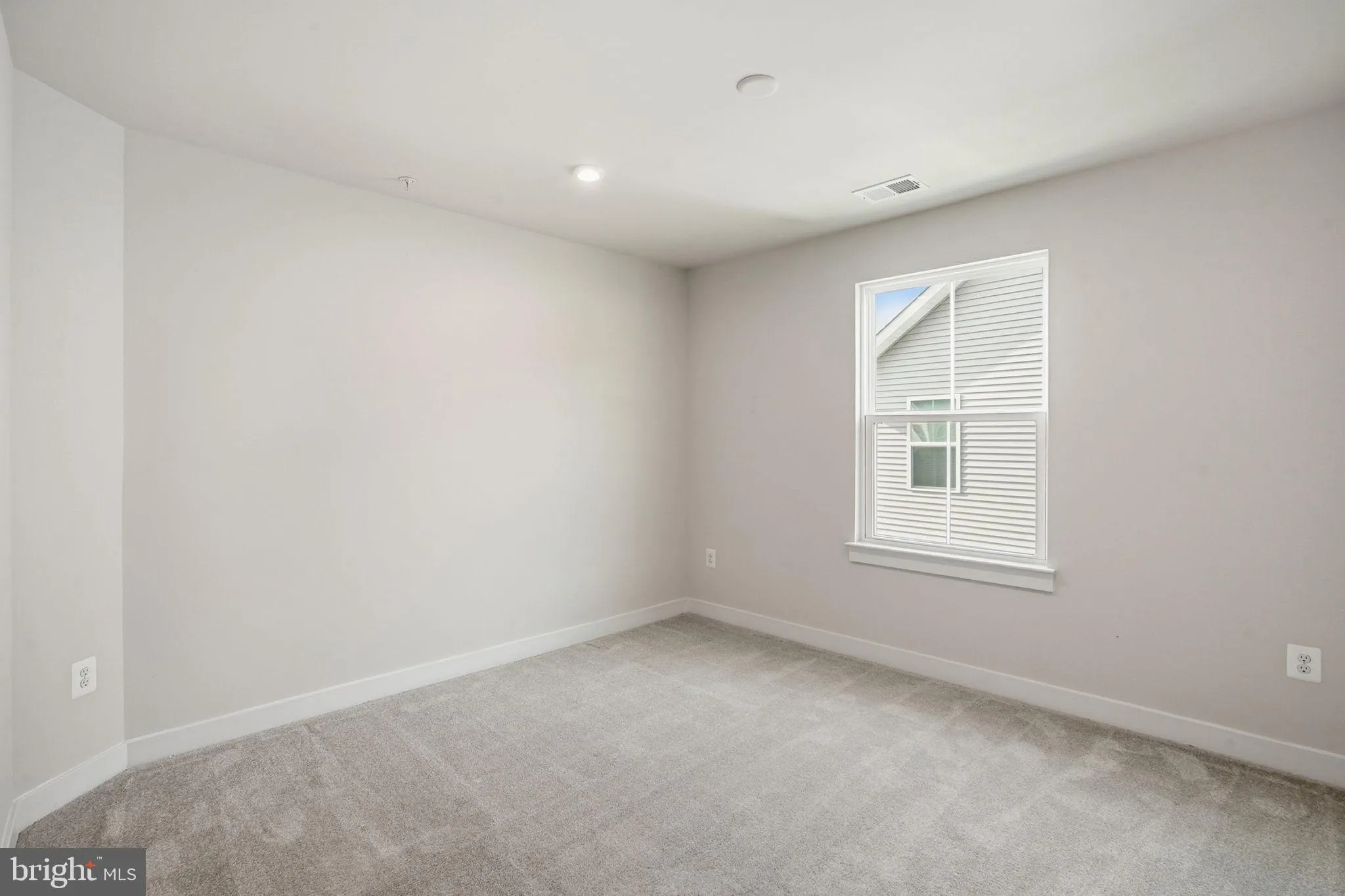 Grasonville, Maryland 21638, United States, 5 Bedrooms Bedrooms, ,3 BathroomsBathrooms,Residential,Active,255189