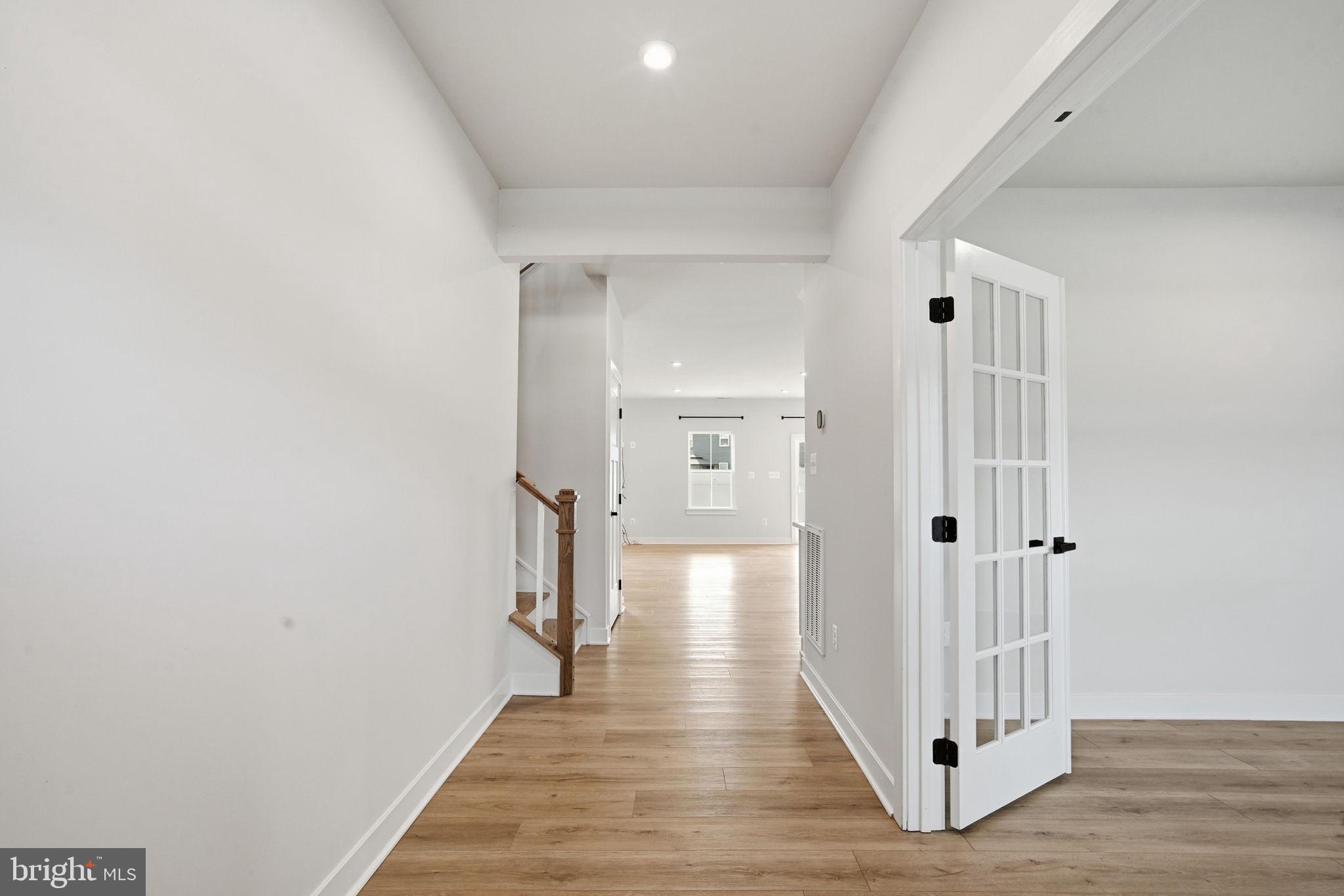 PERRY'S RETREAT - Residential