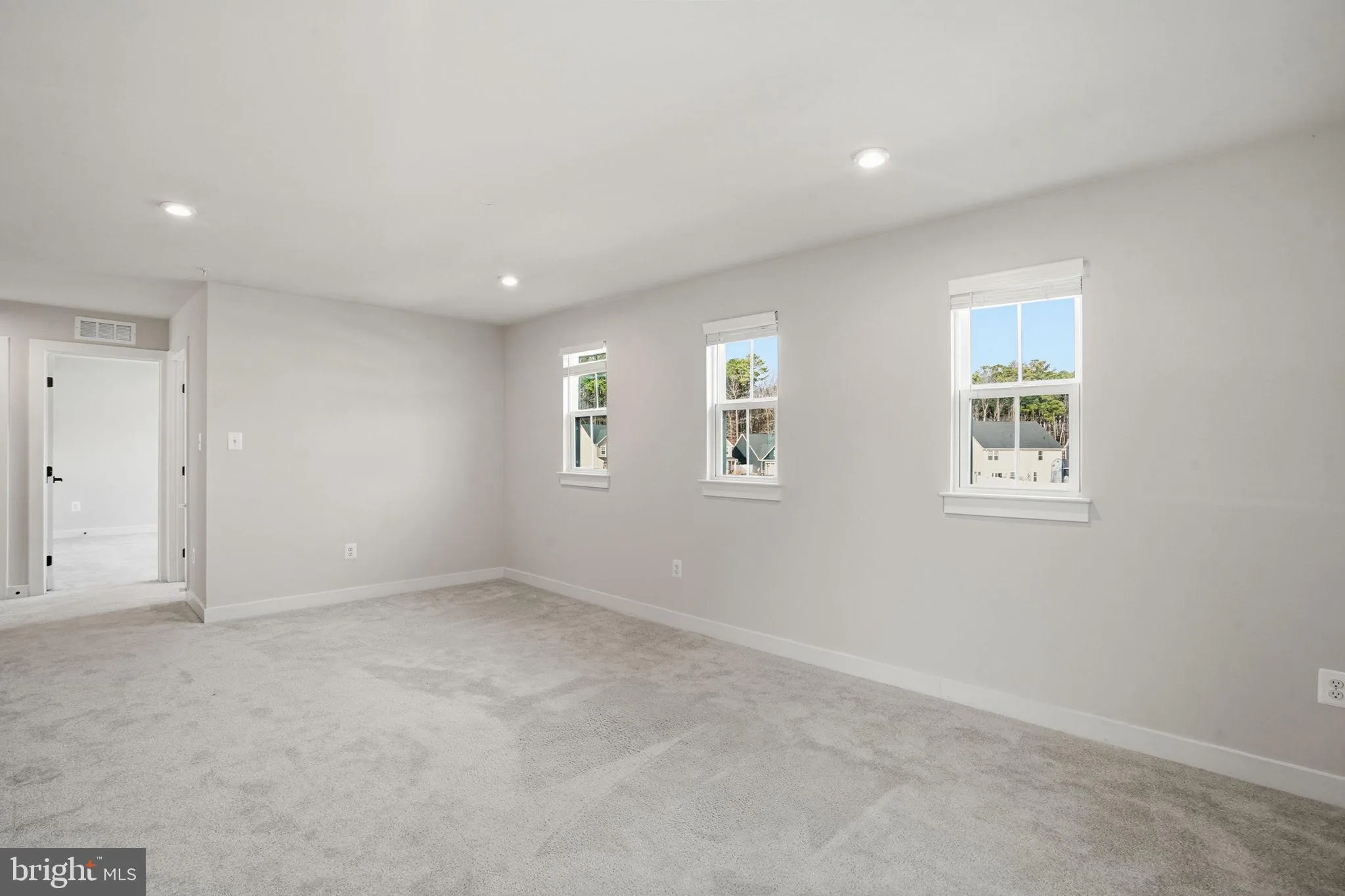 Grasonville, Maryland 21638, United States, 5 Bedrooms Bedrooms, ,3 BathroomsBathrooms,Residential,Active,255189