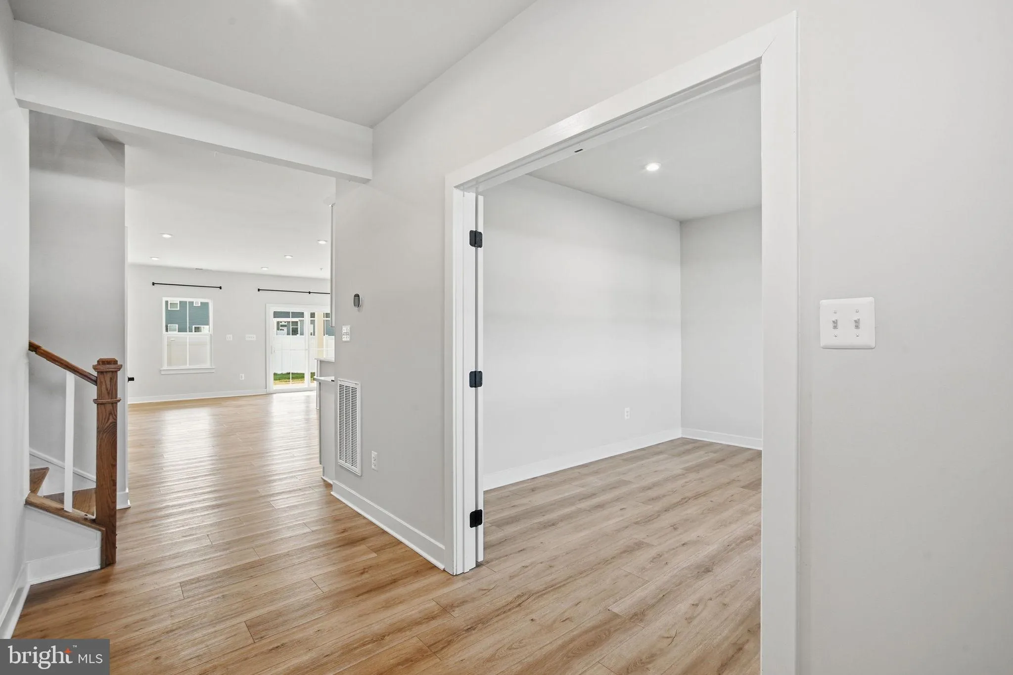 Grasonville, Maryland 21638, United States, 5 Bedrooms Bedrooms, ,3 BathroomsBathrooms,Residential,Active,255189