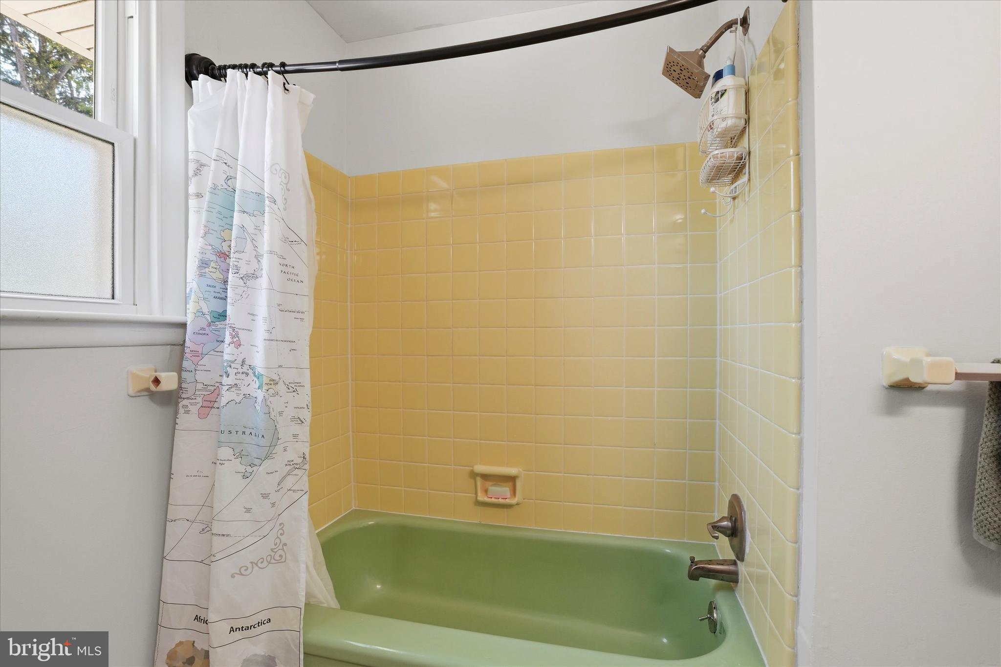 CHELTENHAM - Residential