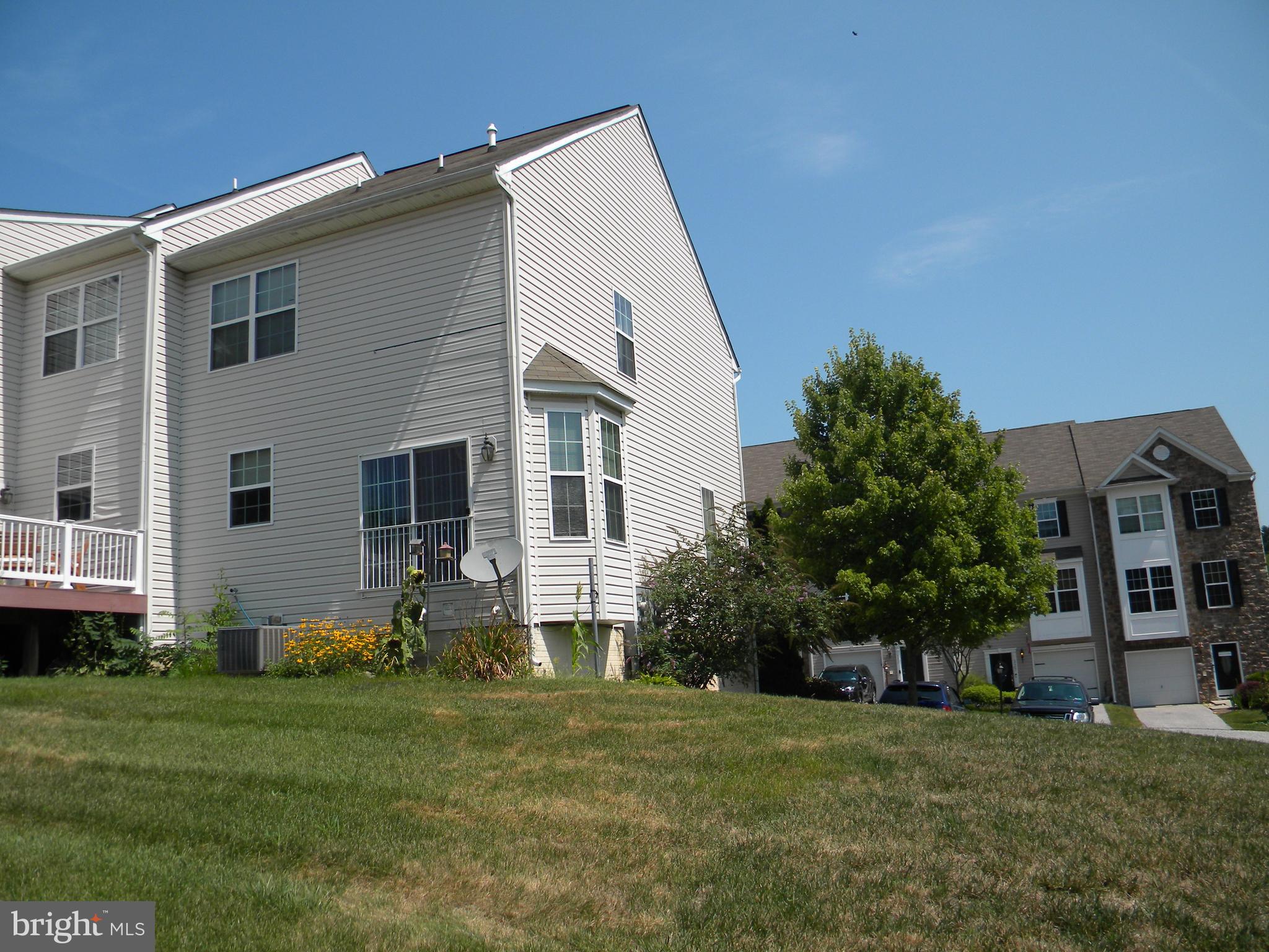 IVY RIDGE - Residential