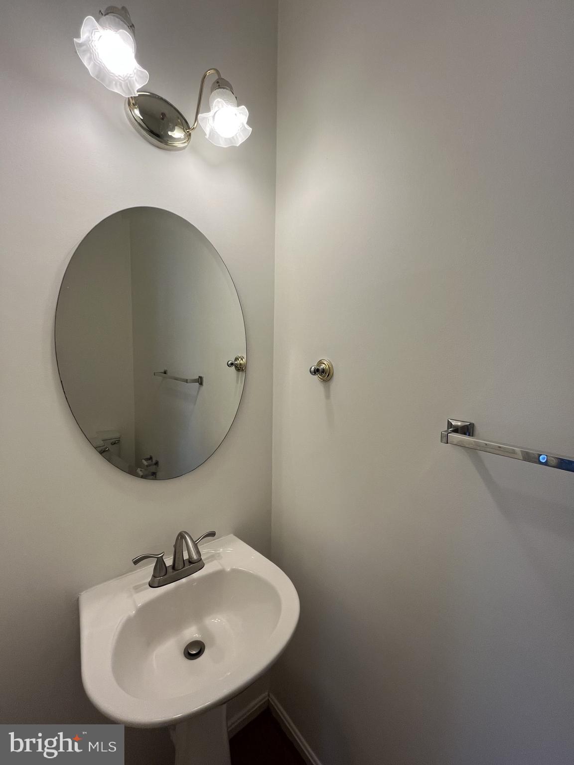 POLO FIELDS - Residential Lease