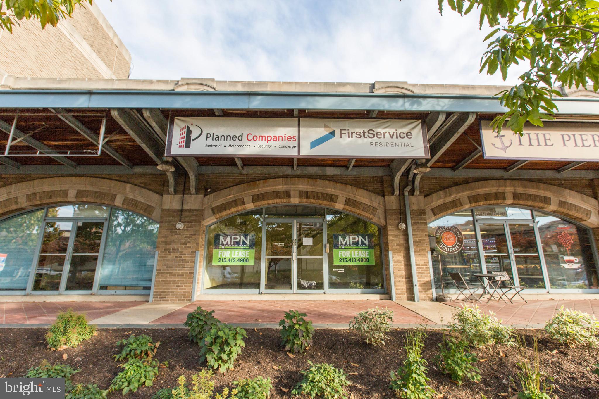 PENN'S LANDING - Commercial Lease