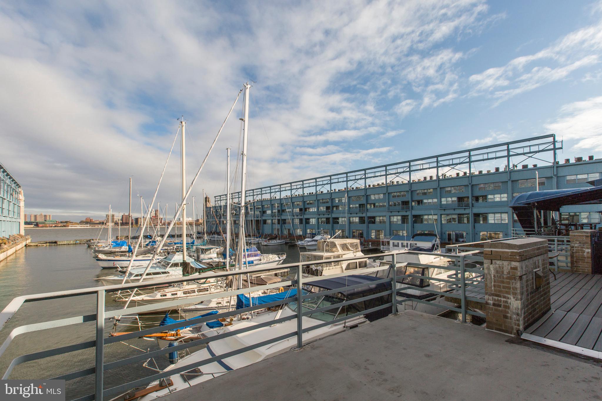 PENN'S LANDING - Commercial Lease