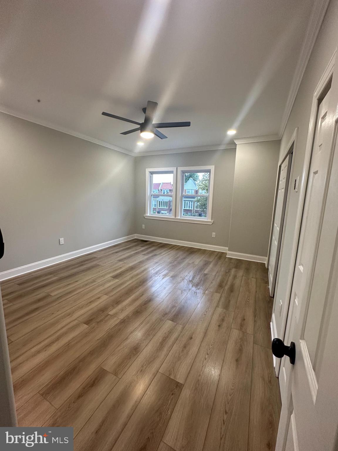 EAST OAK LANE - Residential Lease