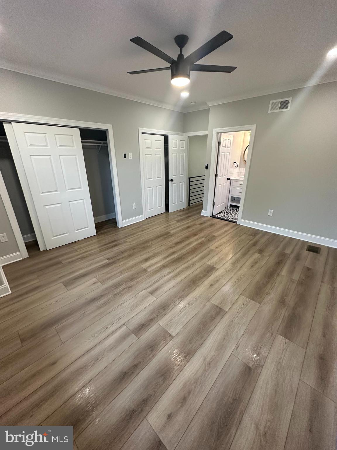 EAST OAK LANE - Residential Lease