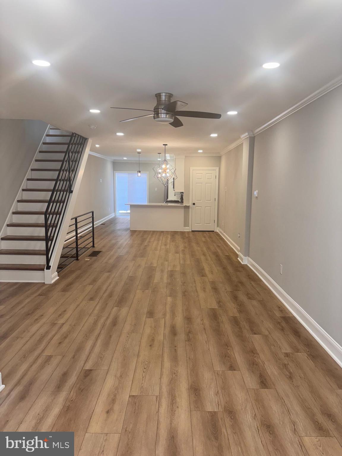 EAST OAK LANE - Residential Lease