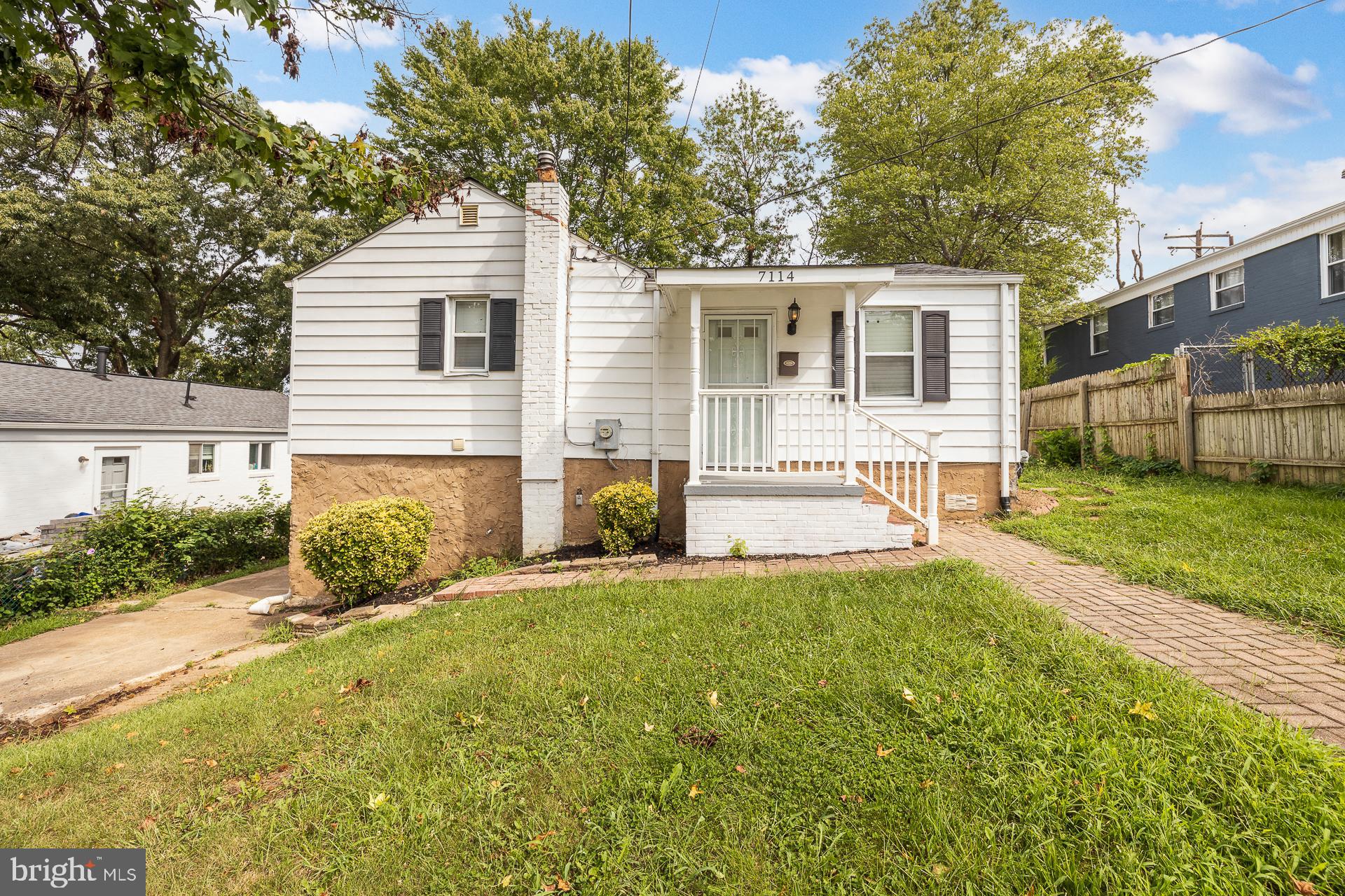 EAST COLUMBIA - Residential